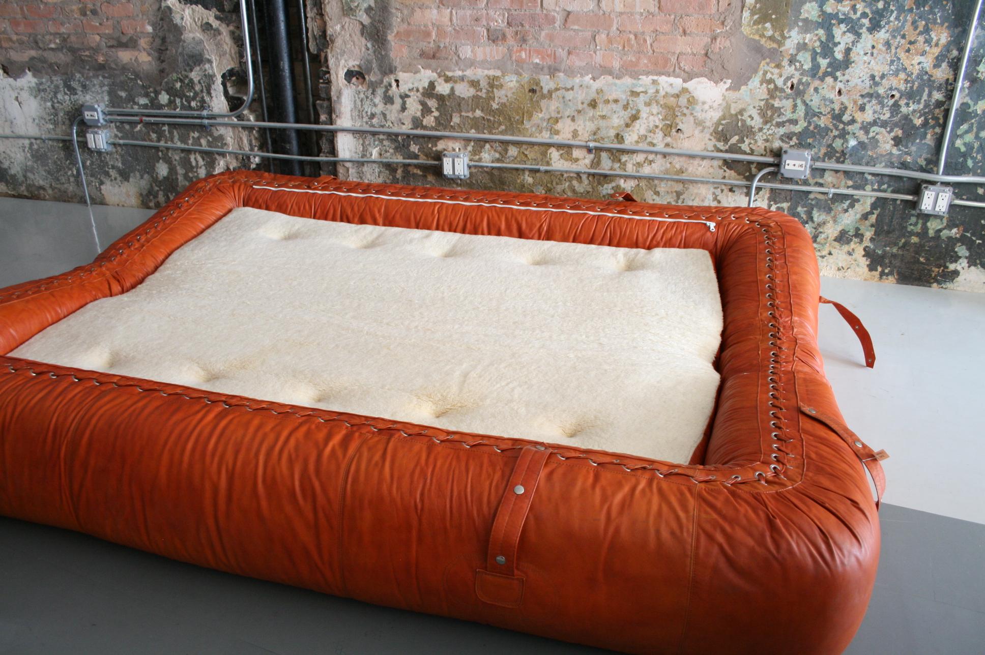 Leather Anfibio Sofa / Bed by Alessandro Becchi for Giovannetti Collezioni, 1971 1