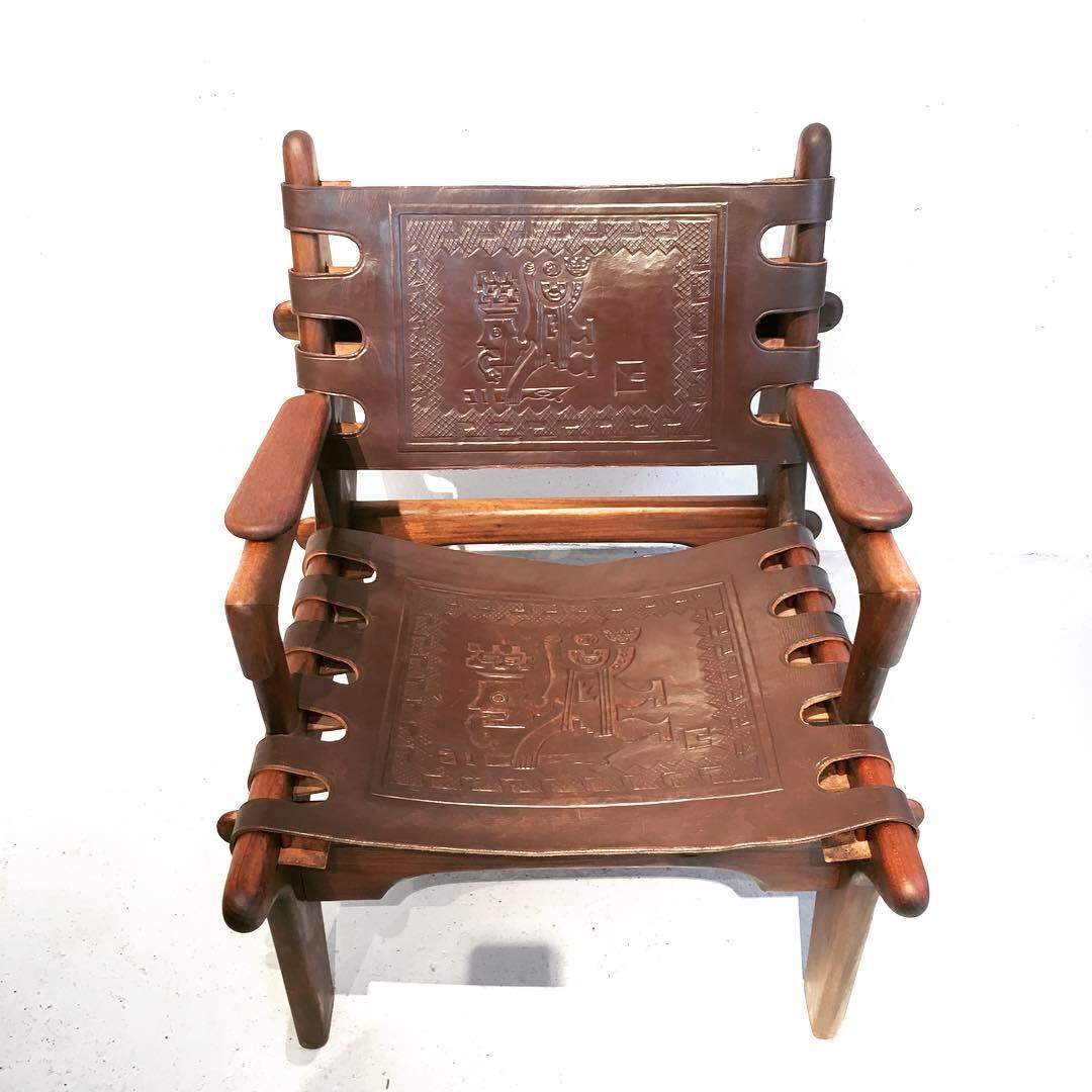 Leather Angel Pazmino 's Armchair for Muebles De Estilo circa 1960 Ecuador In Good Condition For Sale In Saint Ouen, Île-de-France