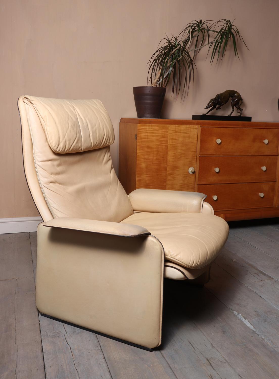 Leather Armchair by De Sede, circa 1980 For Sale 6