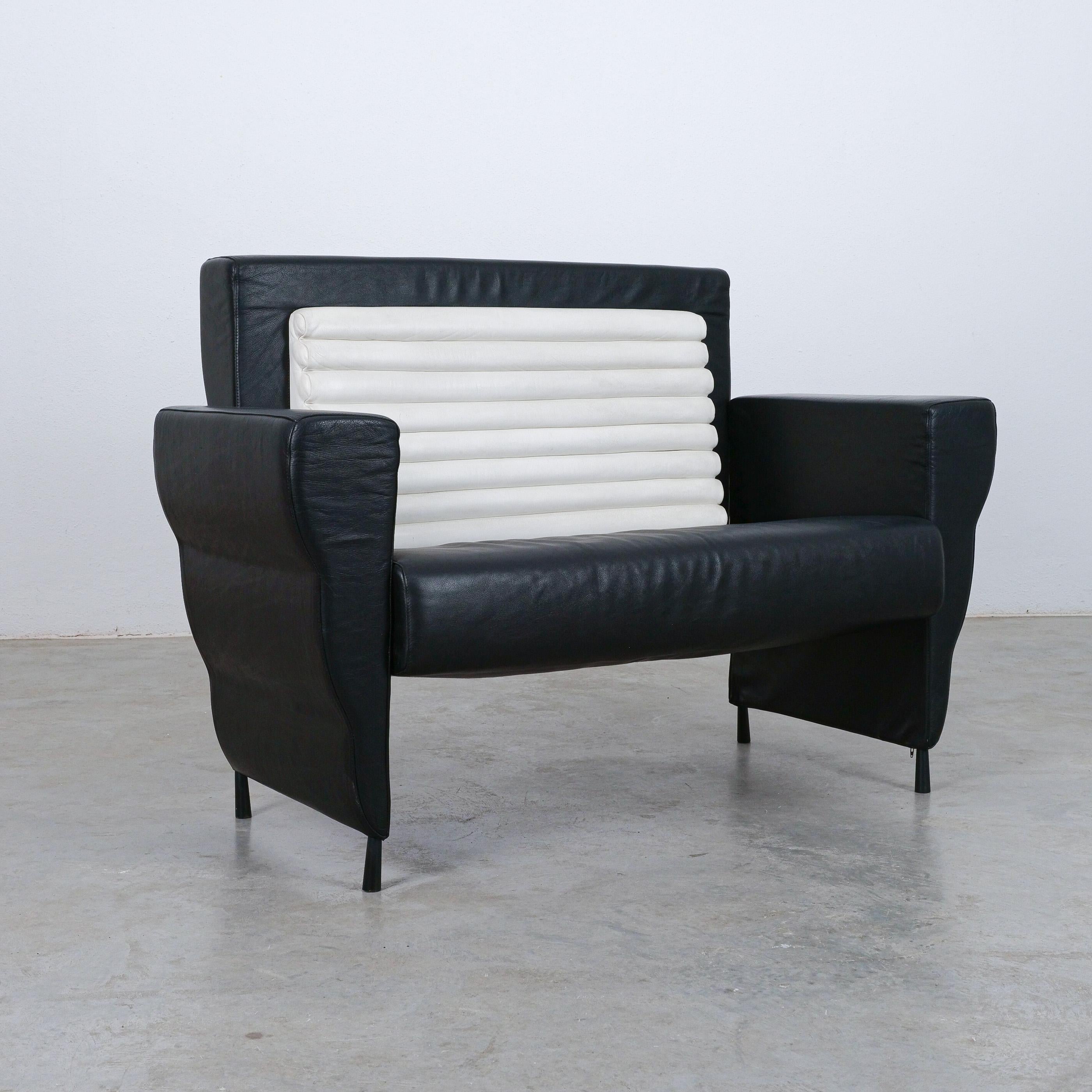 Fauteuil en cuir noir d'Ugo La Pietra, 1985 en vente 1