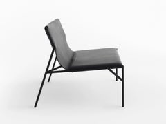 Leather armchair Casamania & Horm Tout Le Jour design Marc Thorpe
