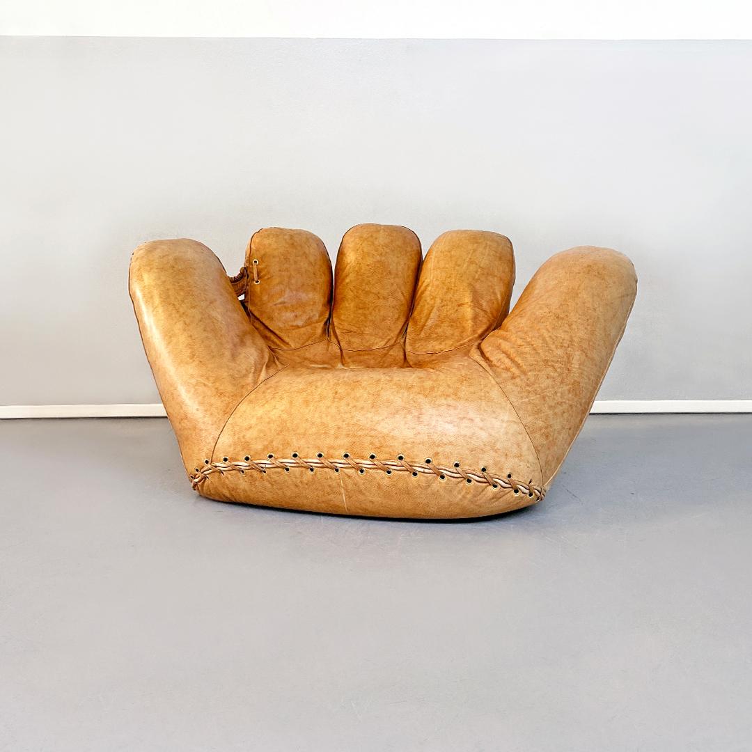 Mid-Century Modern Leather Armchair Mod. Joe by J. De Pas, D. D'Urbino and P. Lomazzi, 1970s