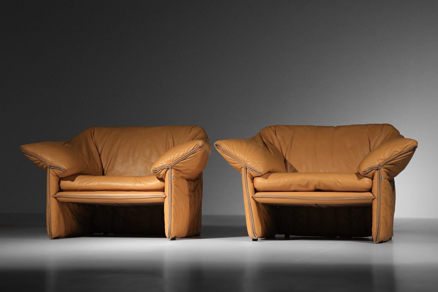 Leather armchairs and sofa Mario Bellini model Le stelle for B&B Italia For Sale 5
