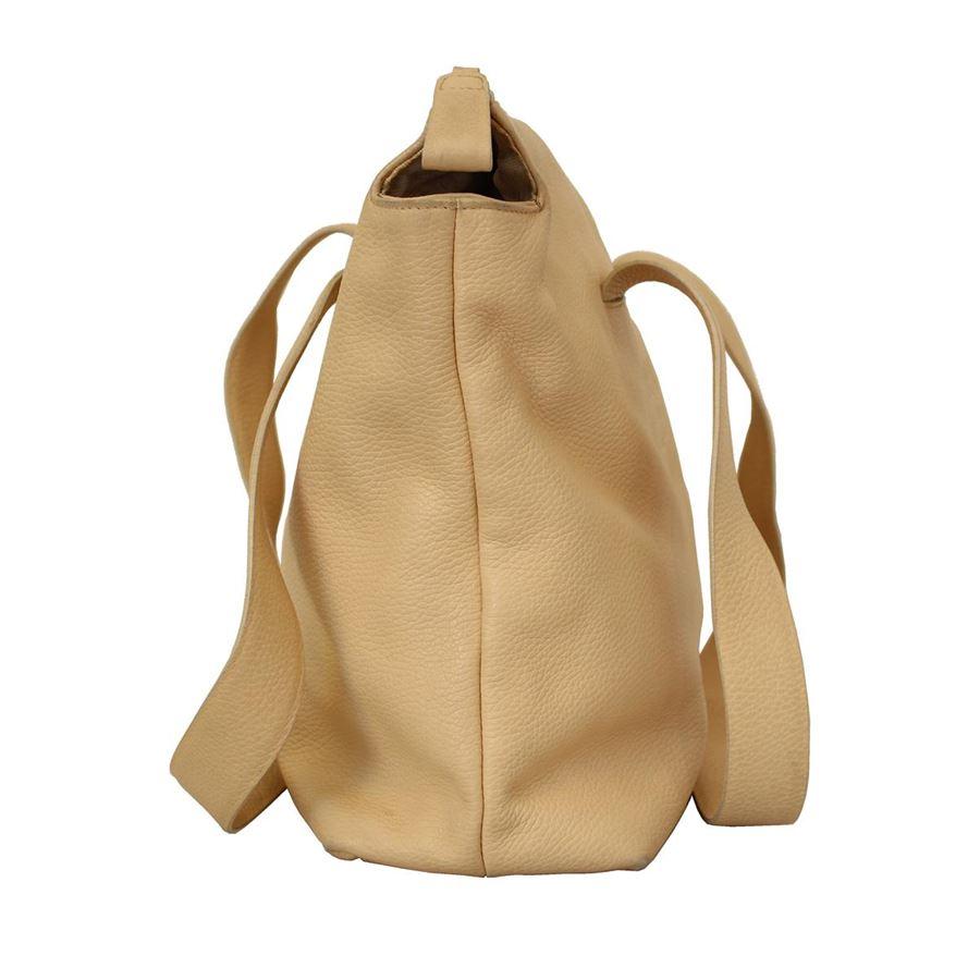 Leather Beige color Two handles Zip closure Large internal zip pocket Cm 40 x 33 x 12 (15.7 x 12.9 x 4.72 inches)
