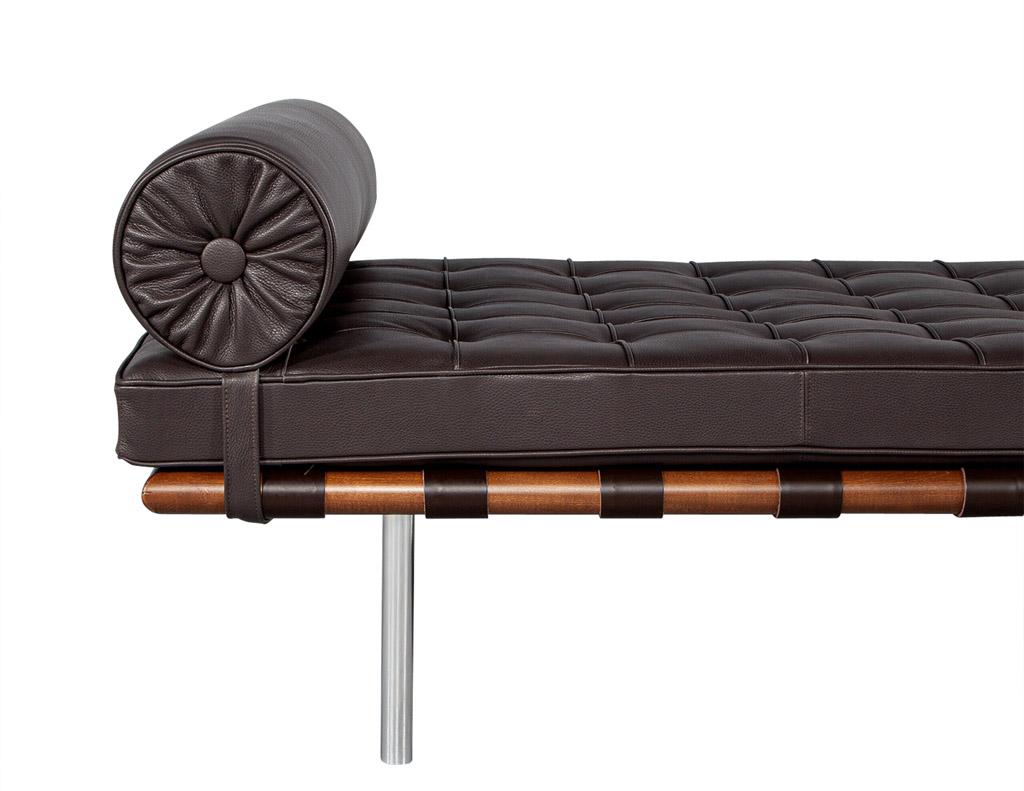 Leather Barcelona Daybed by Ludwig Mies Van der Rohe Knoll Studio 3