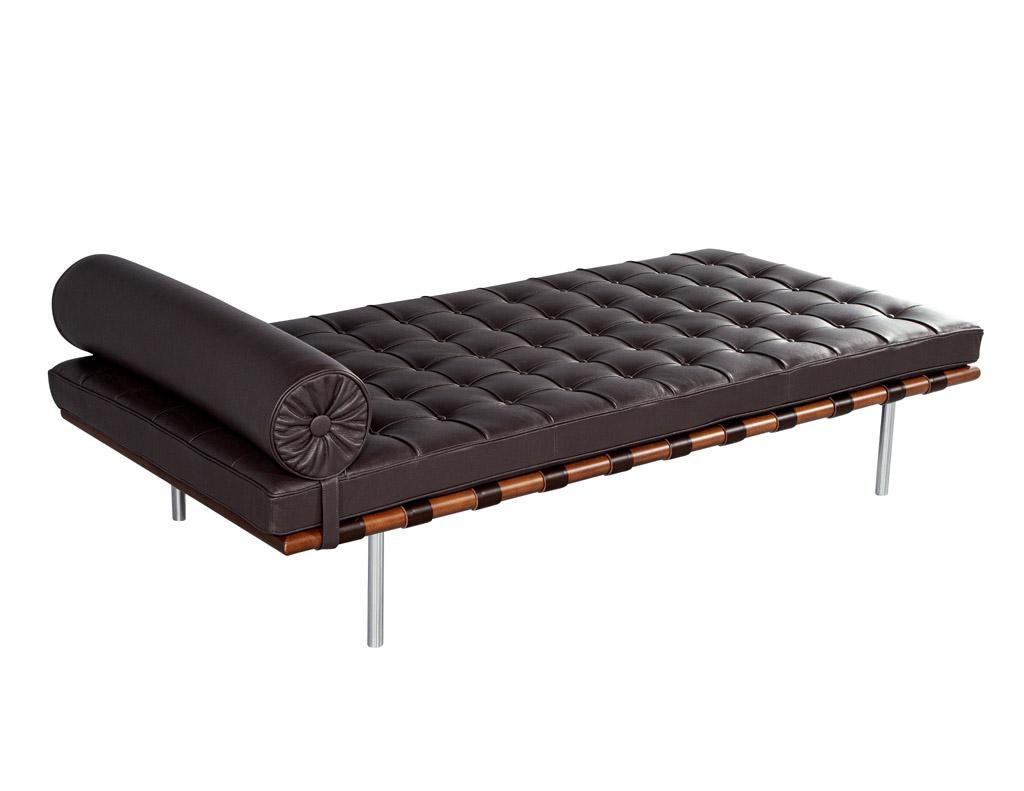Mid-Century Modern Leather Barcelona Daybed by Ludwig Mies Van der Rohe Knoll Studio