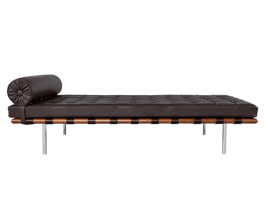 Leather Barcelona Daybed by Ludwig Mies Van der Rohe Knoll Studio 2