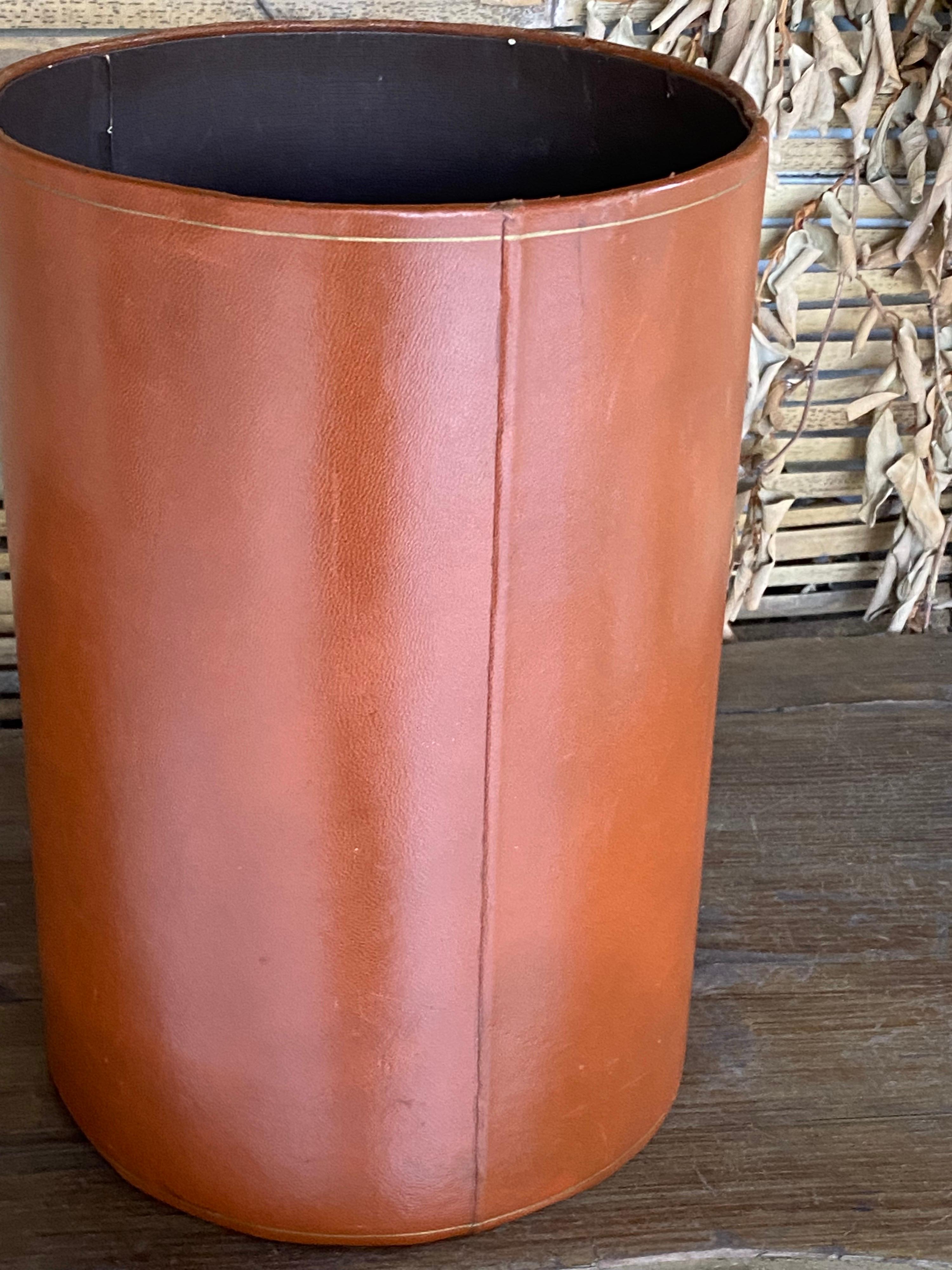 Leather Basket by Lancel Paris, Signed and Made in Italy For Sale 2