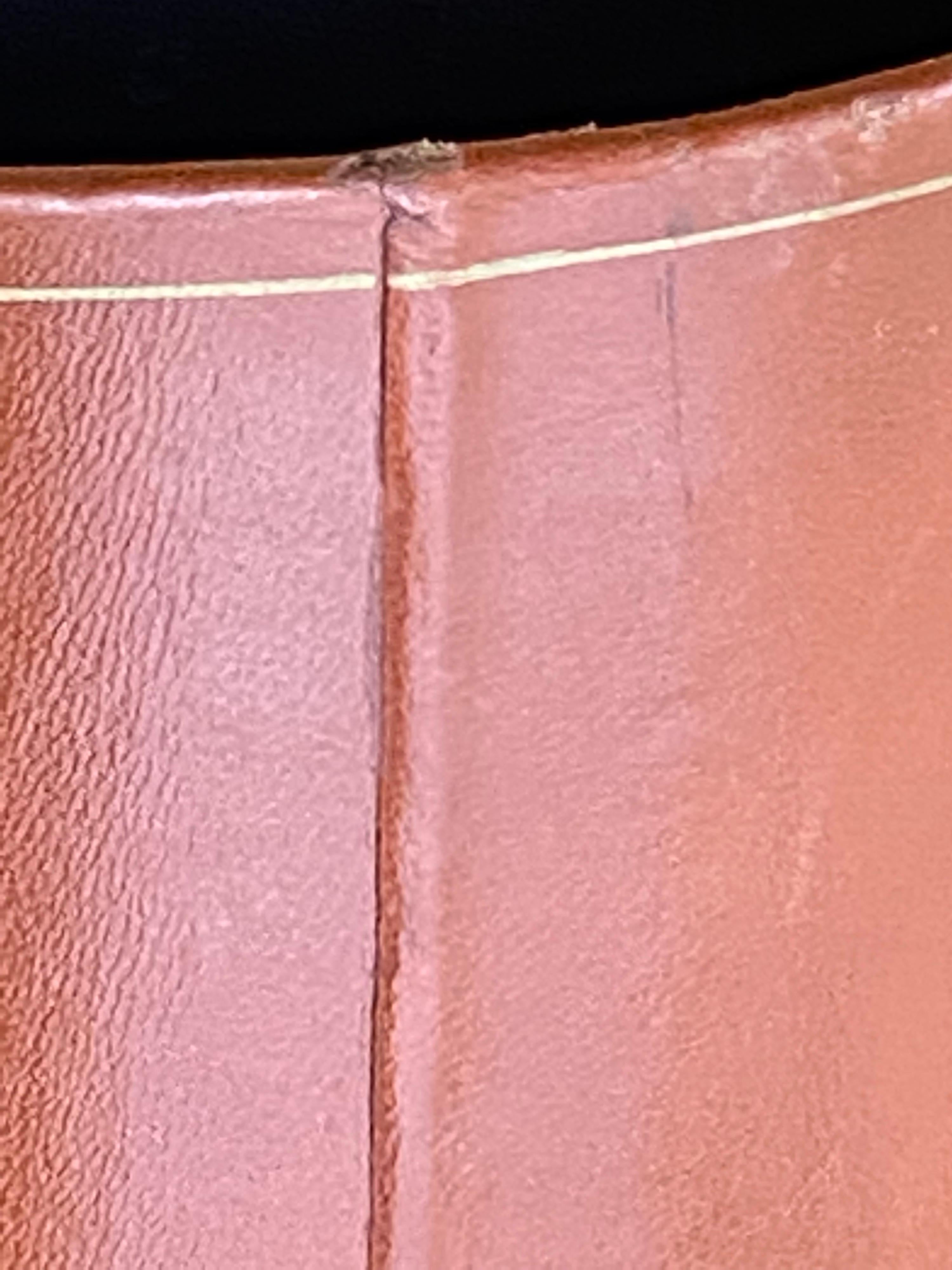 Panier en cuir de Lancel Paris, signé et fabriqué en Italie en vente 4