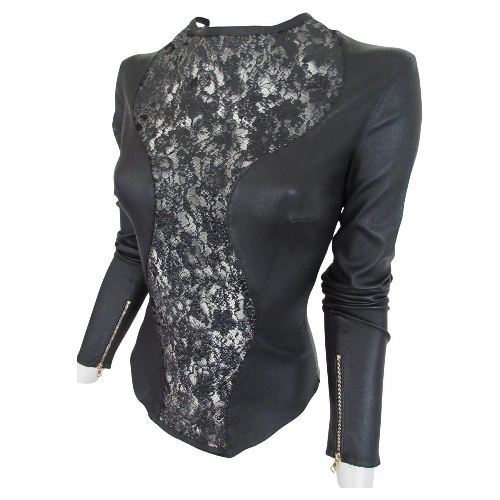 Leather Black Embroided Top  Stretch Small 6 For Sale
