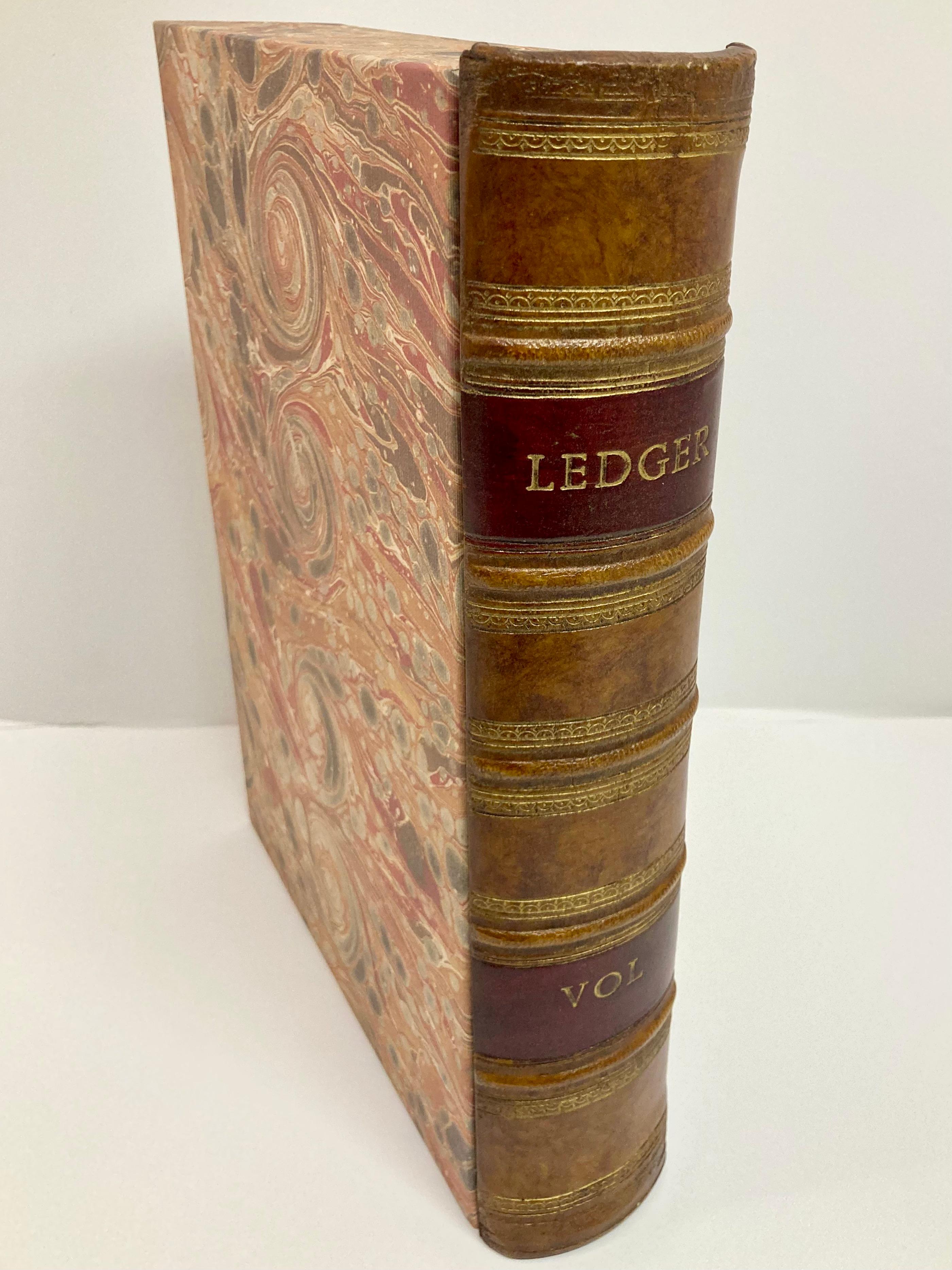 Fin du 20e siècle Boîte à livres en cuir - Ledger en vente