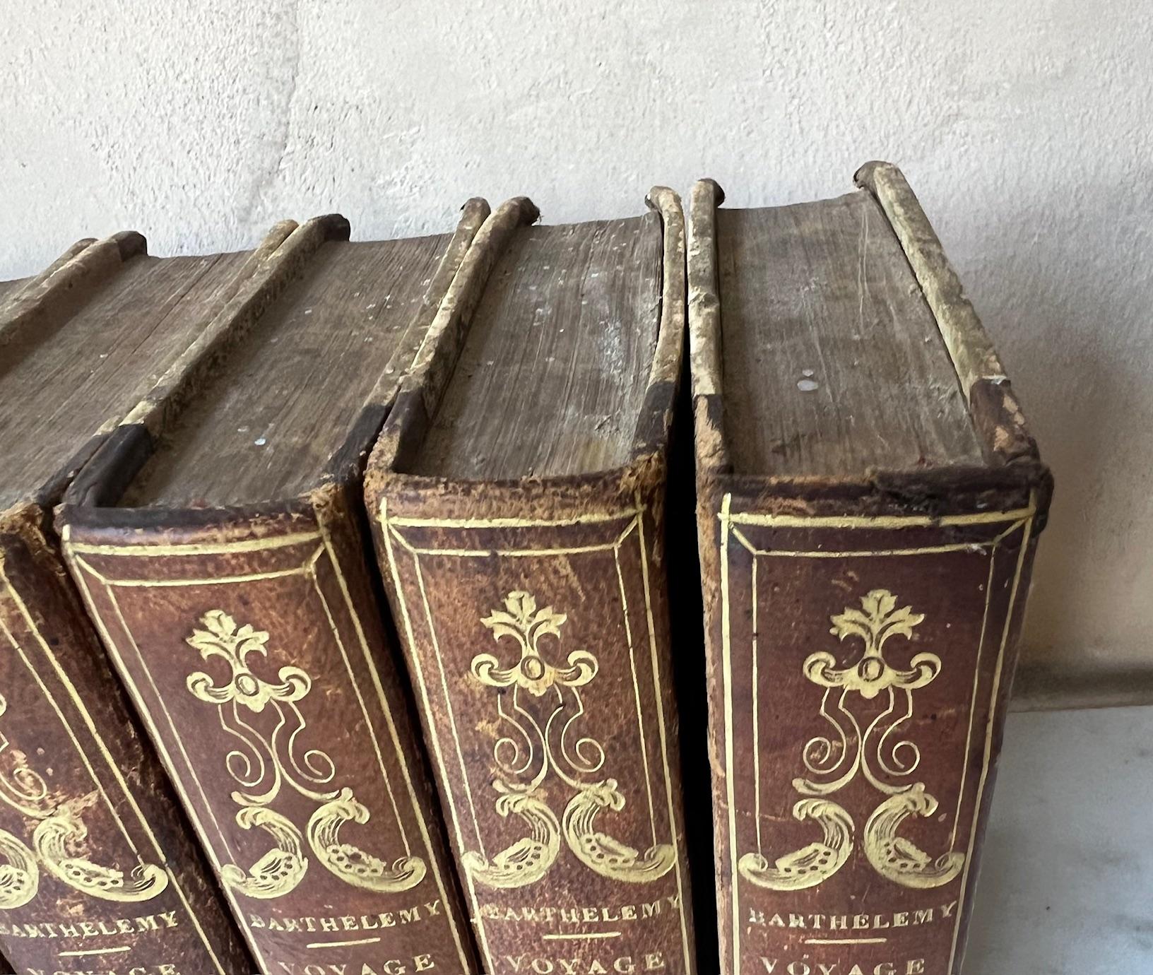 Ensemble de sept livres reliés en cuir par Barthelemy avec lettre, Paris, vers 1840 en vente 3