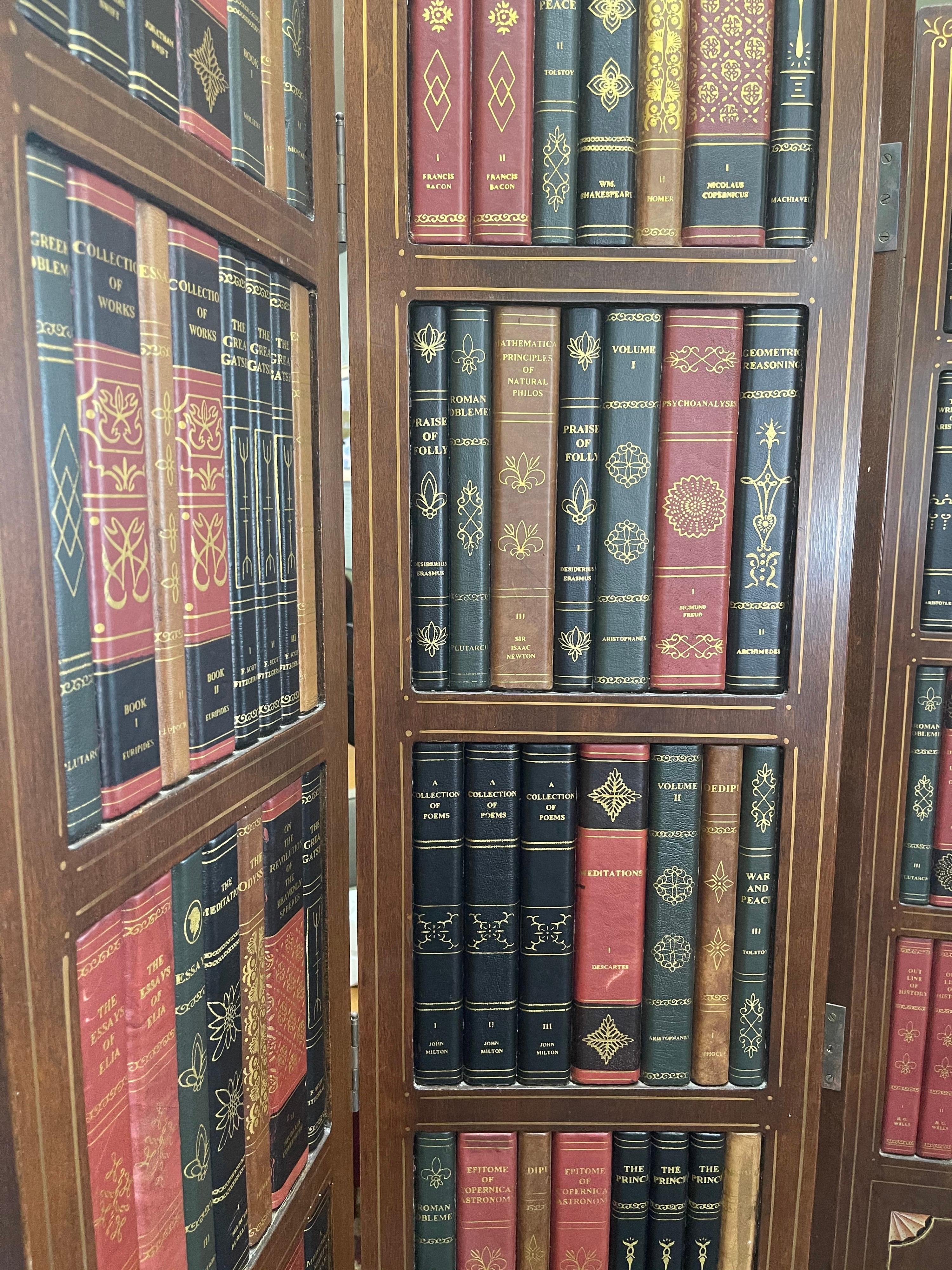 Leather Bound Library Book Four-Panel Folding Screen by Maitland Smith In Good Condition In San Diego, CA