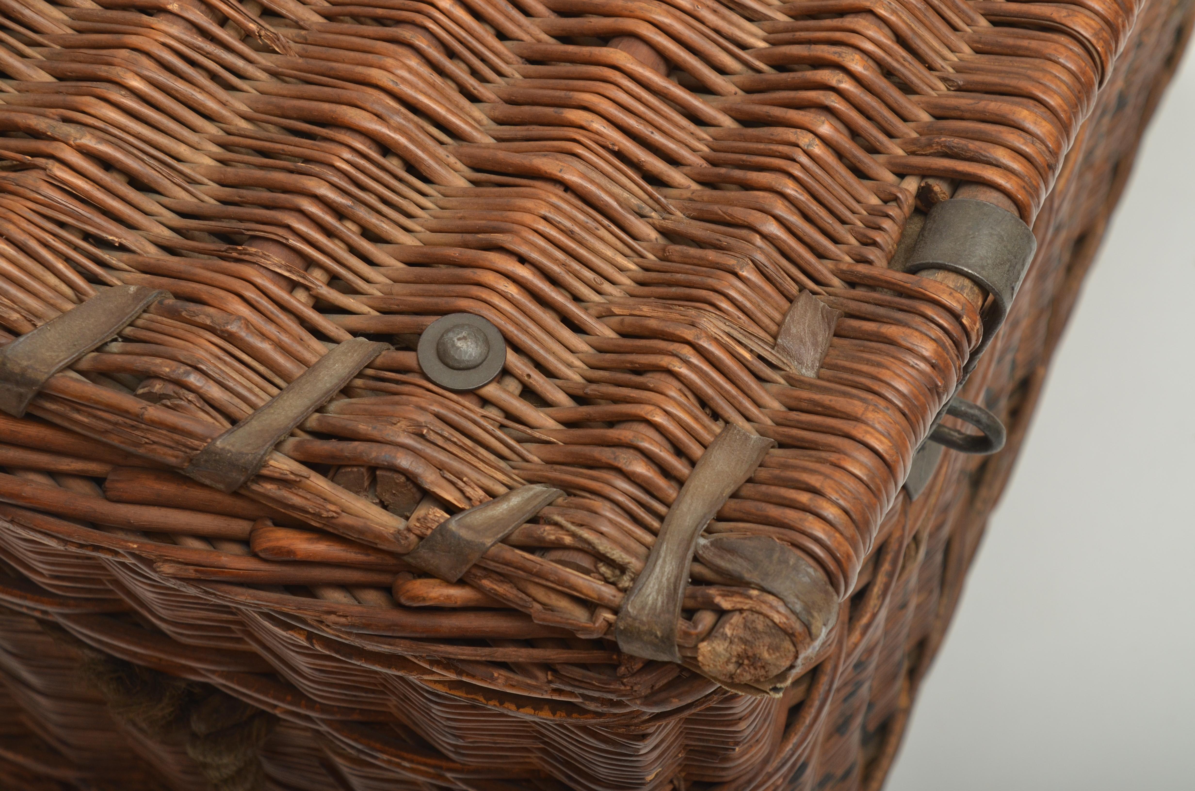 Leather-Bound Wicker Basket, England, circa 1920s 5