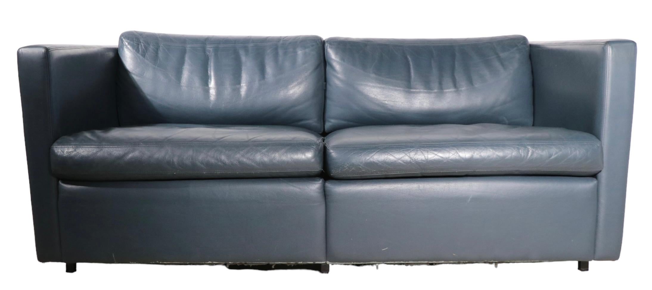 Leather Box Style Loveseat Sofa by Charles Pfister for Knoll For Sale 2