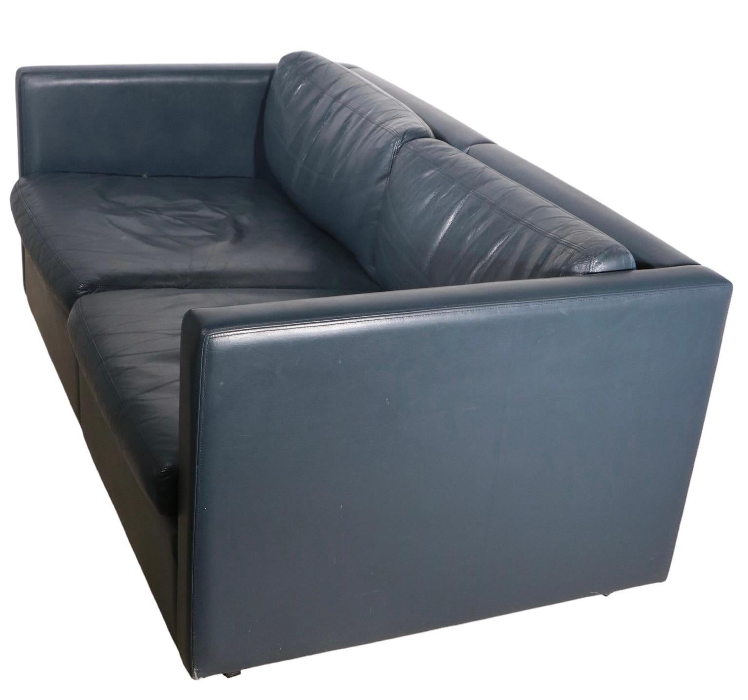 International Style Leather Box Style Loveseat Sofa by Charles Pfister for Knoll For Sale