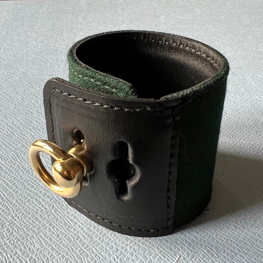 Women's Leather Bracelet Collier De Chien Calfskin Green Wool Black Gold Plated Brass For Sale