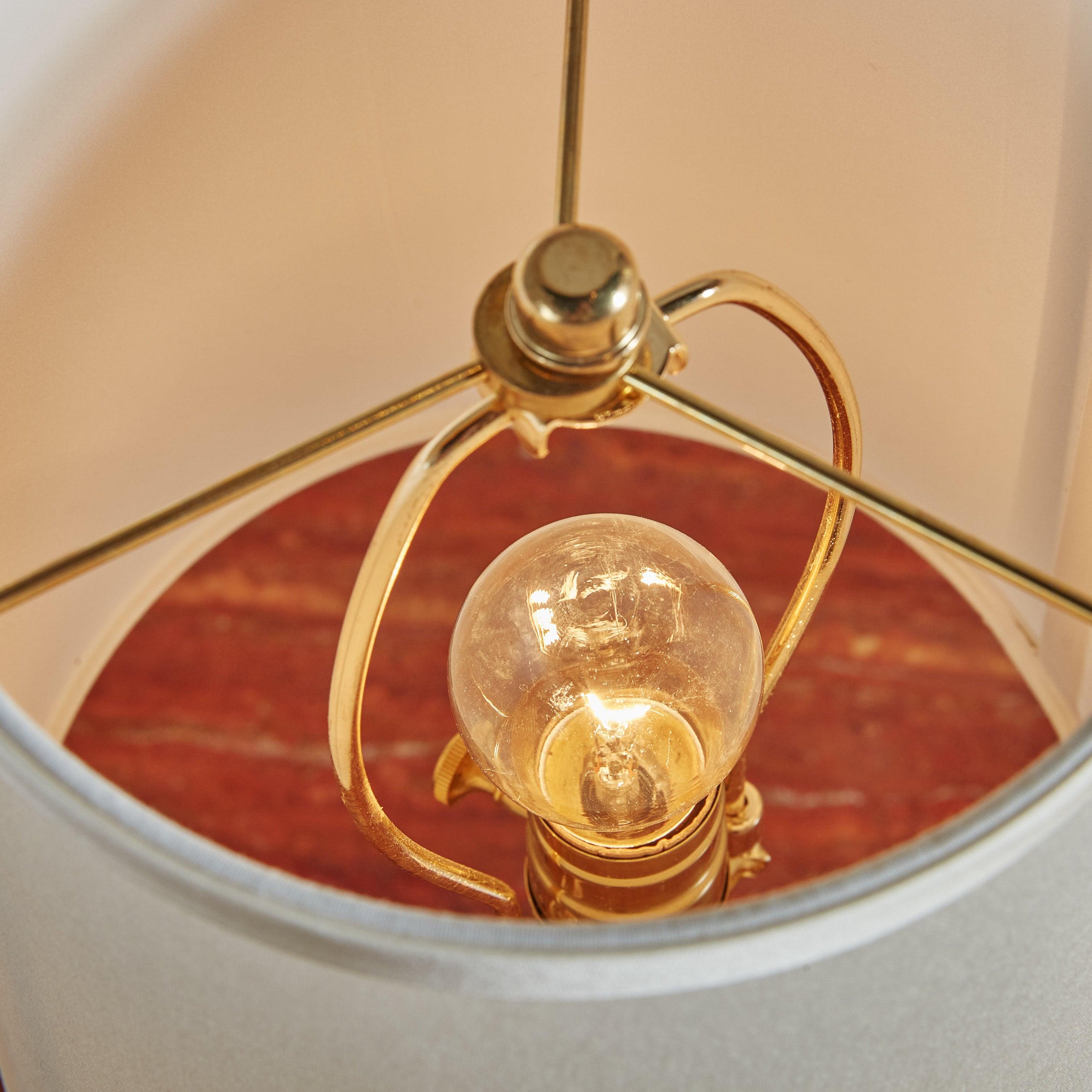 Tischlampe aus Leder + Messing von Longchamp, Frankreich 1950er Jahre (Mitte des 20. Jahrhunderts) im Angebot