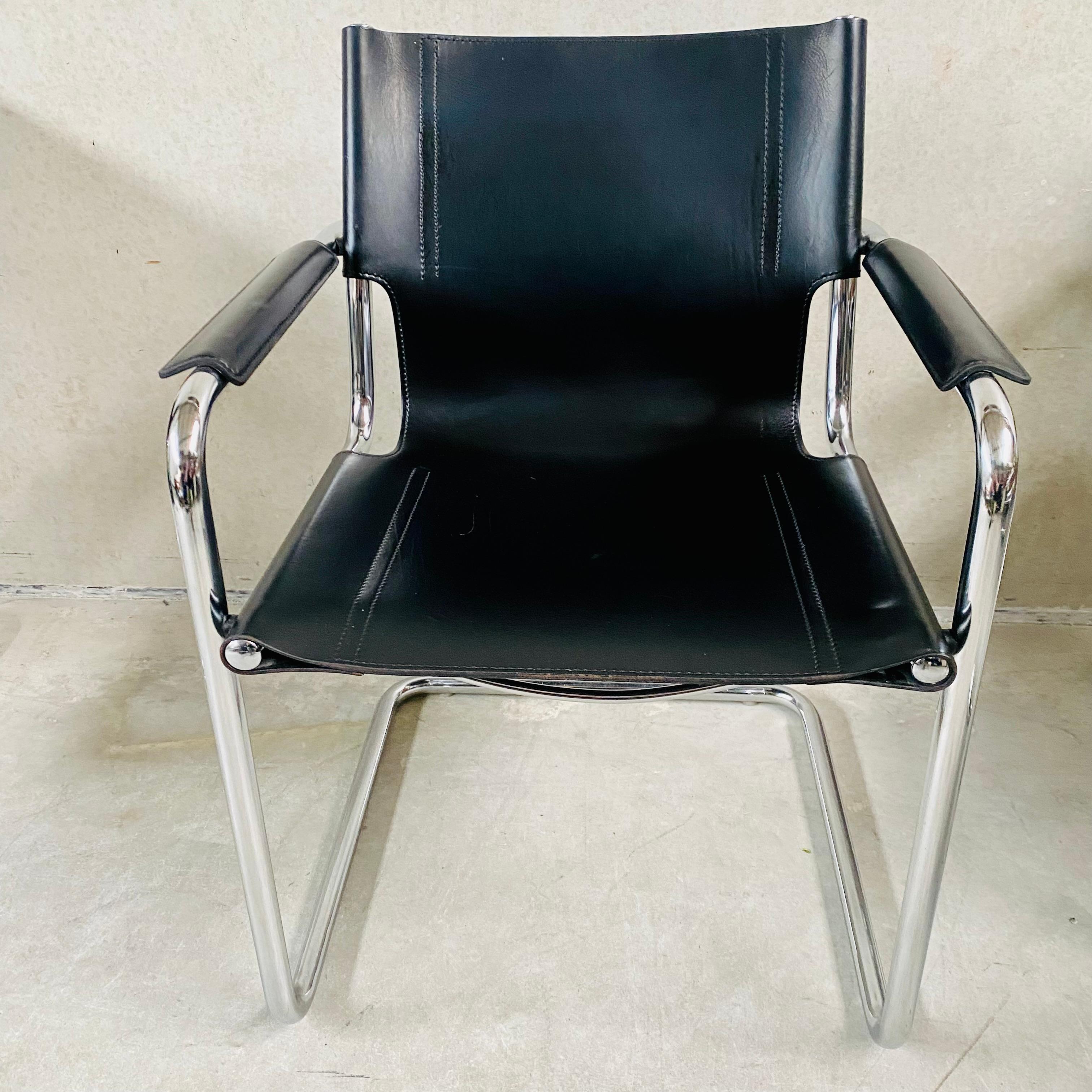 50 x Matteo Grassi Leather Cantilever Dining Chairs by Mart Stam, Italy 1970 For Sale 1