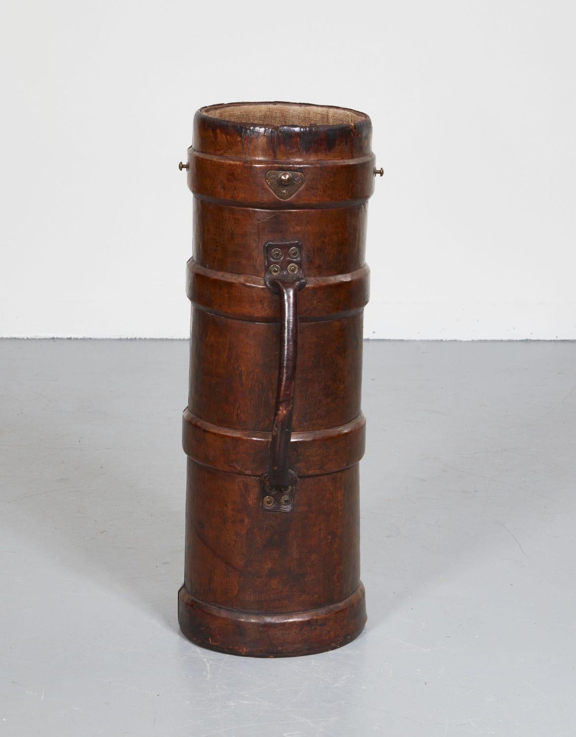 leather cartridge holder