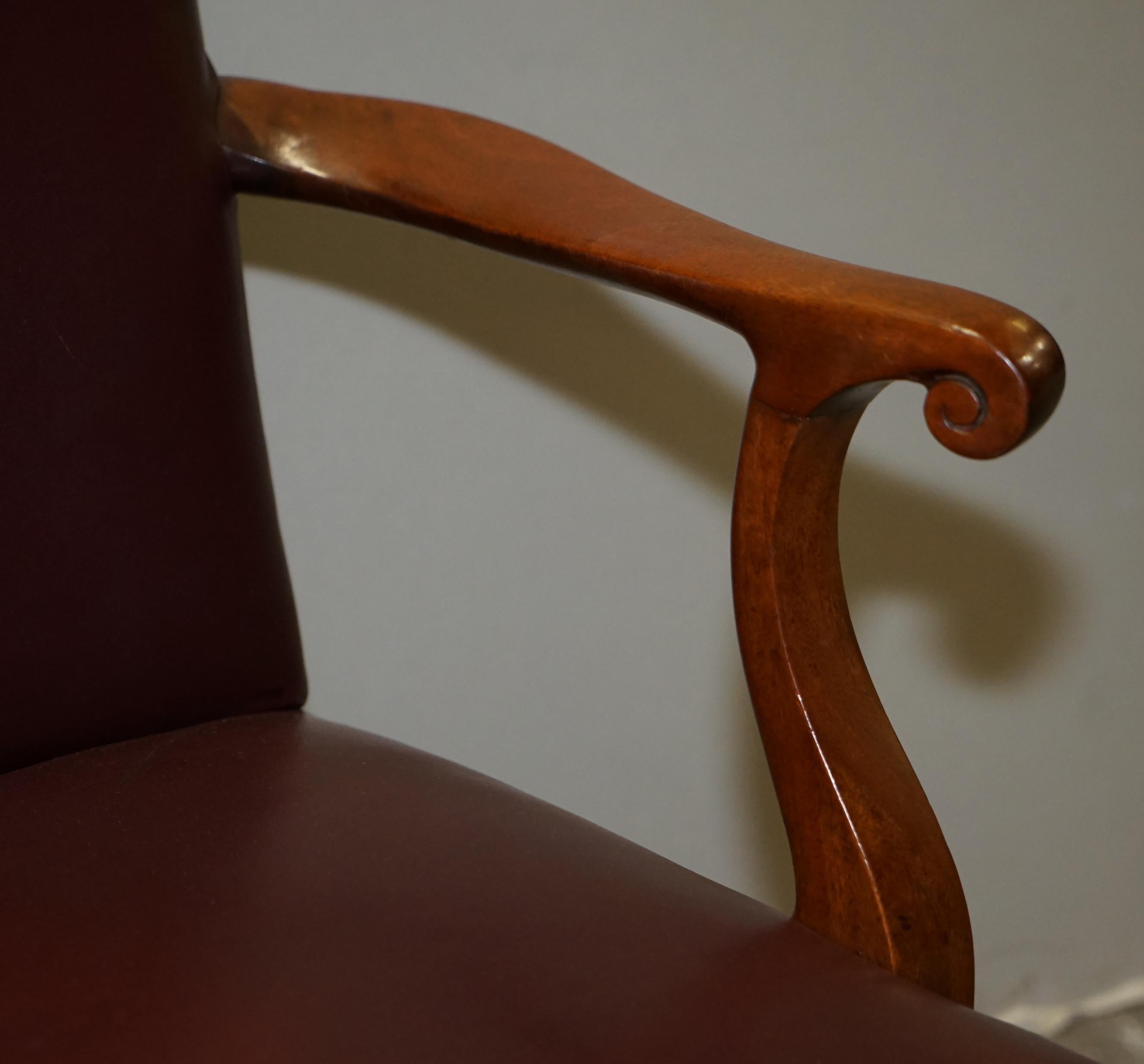 LEATHER CARVER OFFICE CHAIR FROM PRINCESS DIANA'S FAMILY ESTATE SPENCER HOUSE im Angebot 4