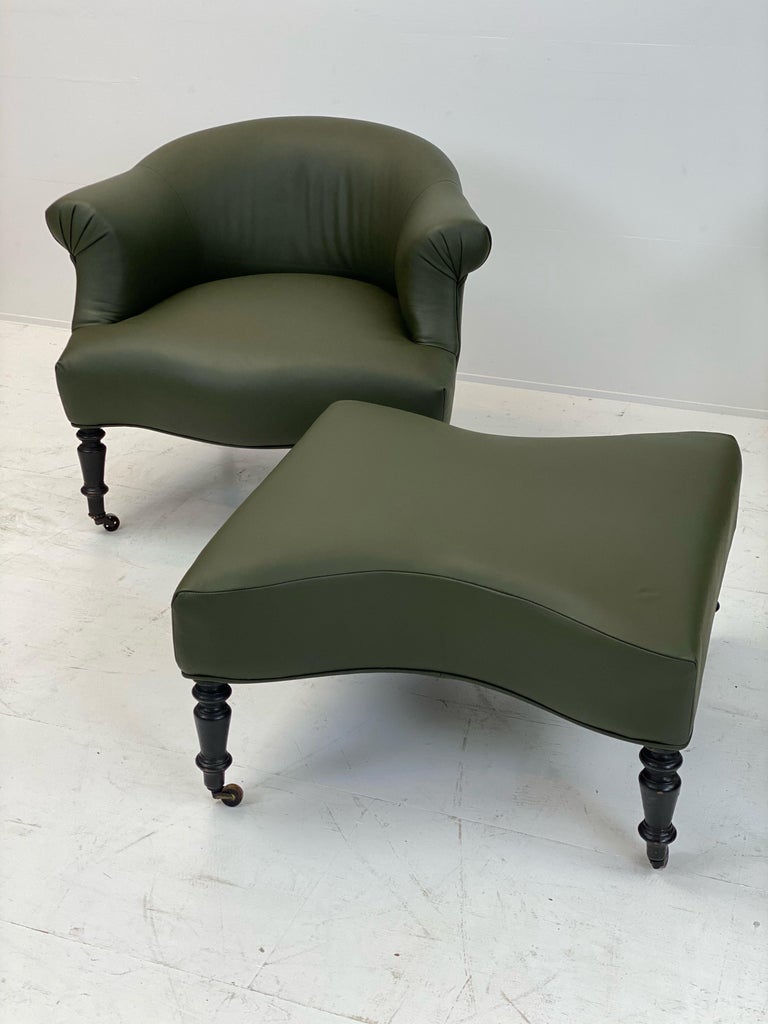 20th Century Vintage Green Leather Chair and Pouf For Sale