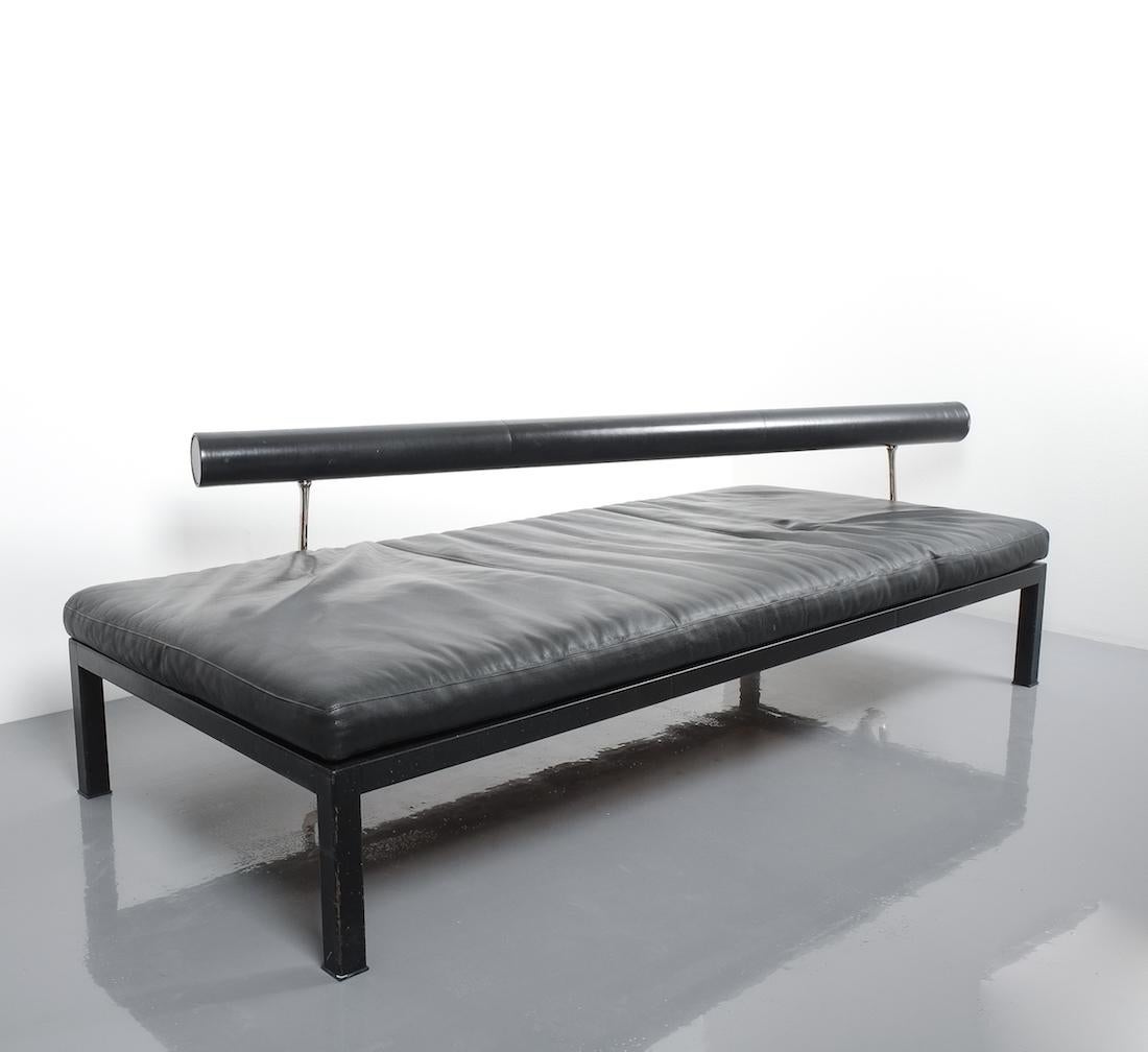 Steel Antonio Citterio Leather Chaise Lounge Or Sofa Baisity by for B&B Italy For Sale