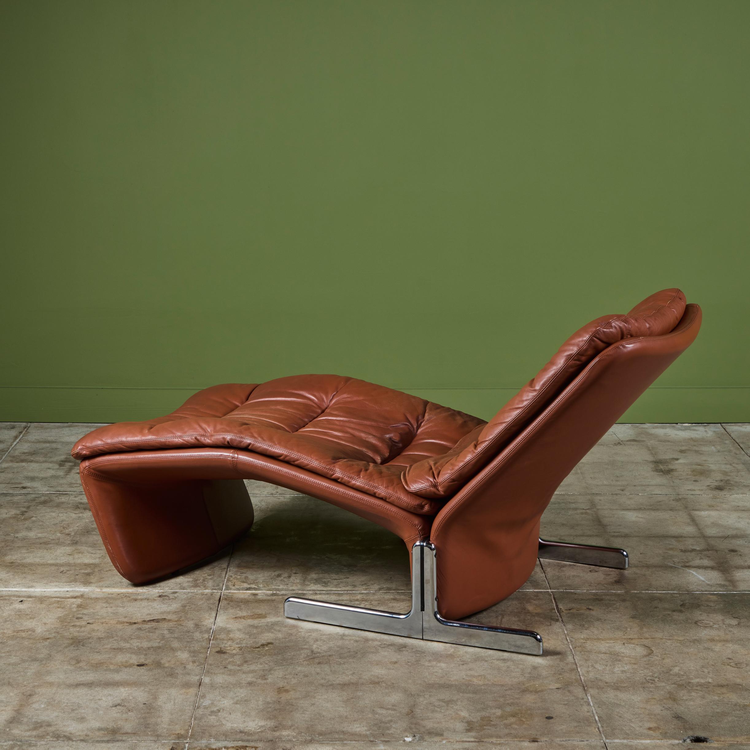 Late 20th Century Leather Chaise Lounge by Titina Ammannati and Giampiero Vitelli for Brunati