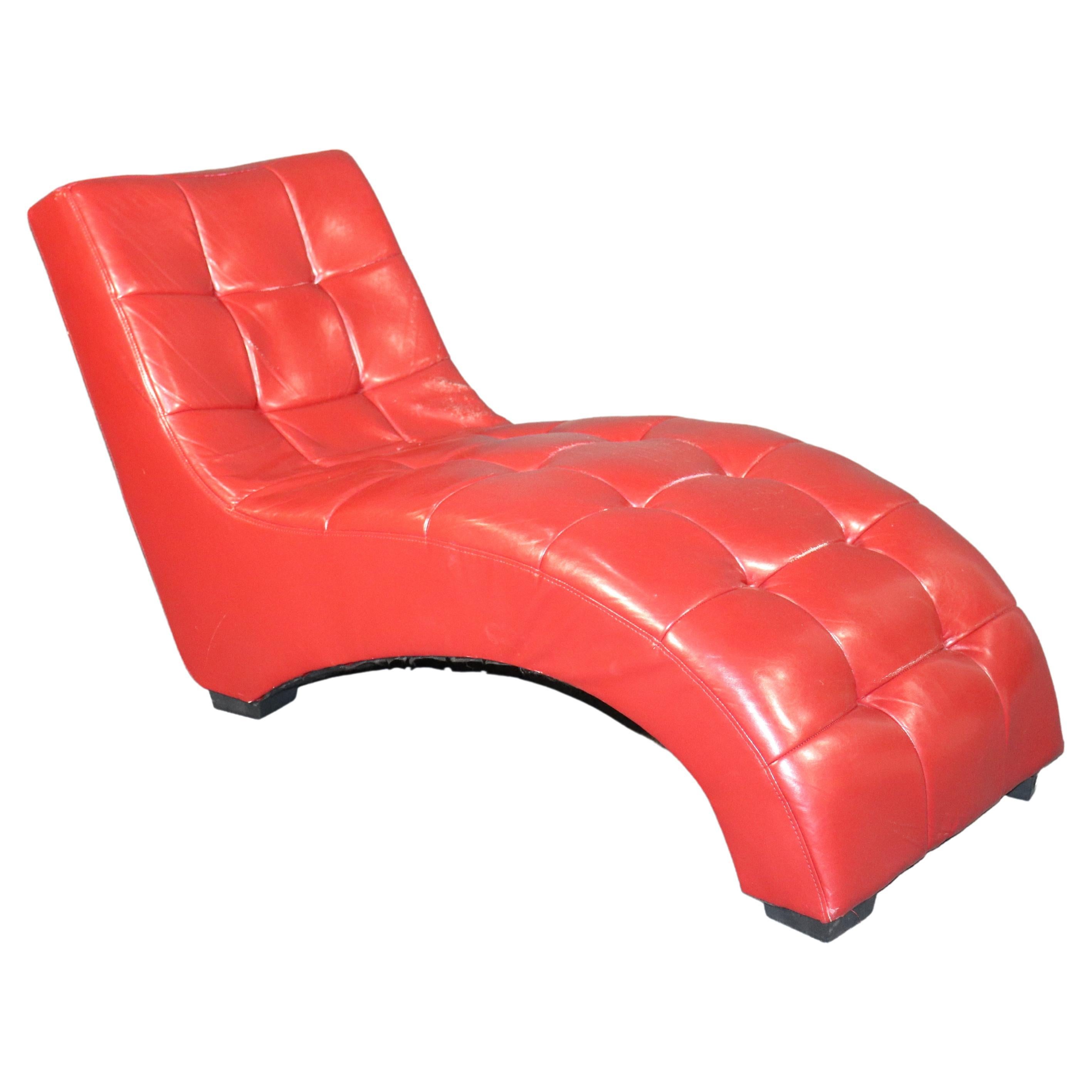Leather Chaise Lounge