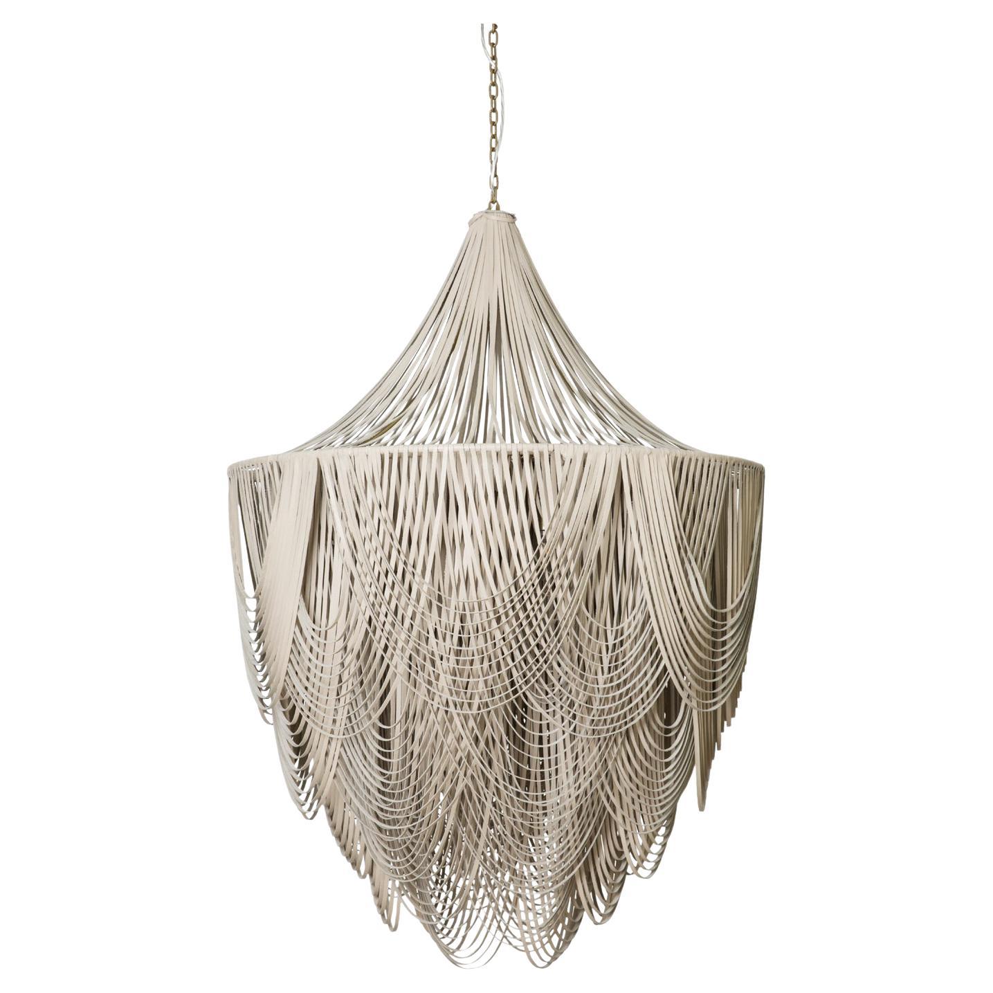 Lustre en cuir - Extra Large Whisper with Crown en cuir pierre crème