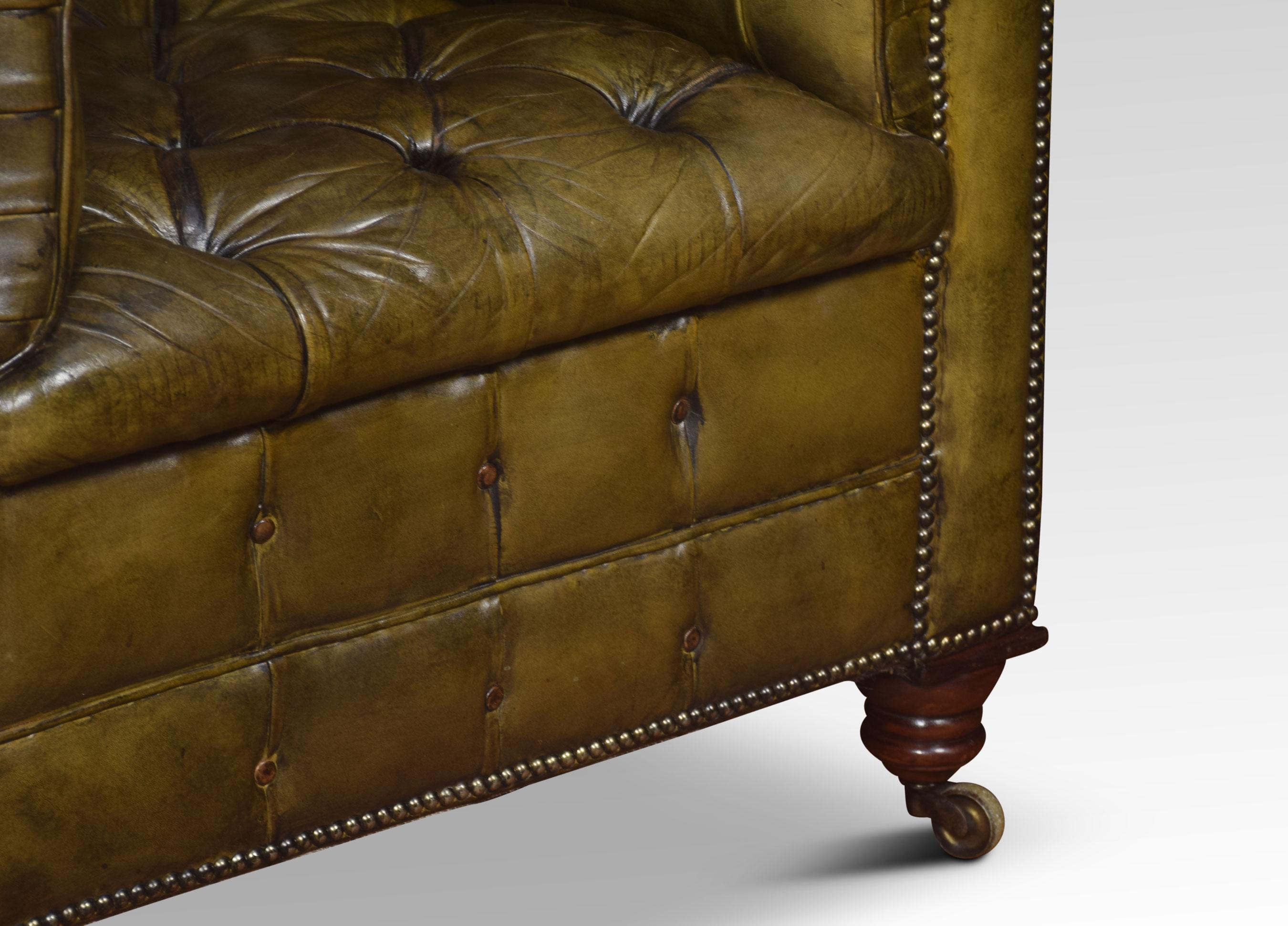 Leather Chesterfield Club Chair In Good Condition For Sale In Cheshire, GB