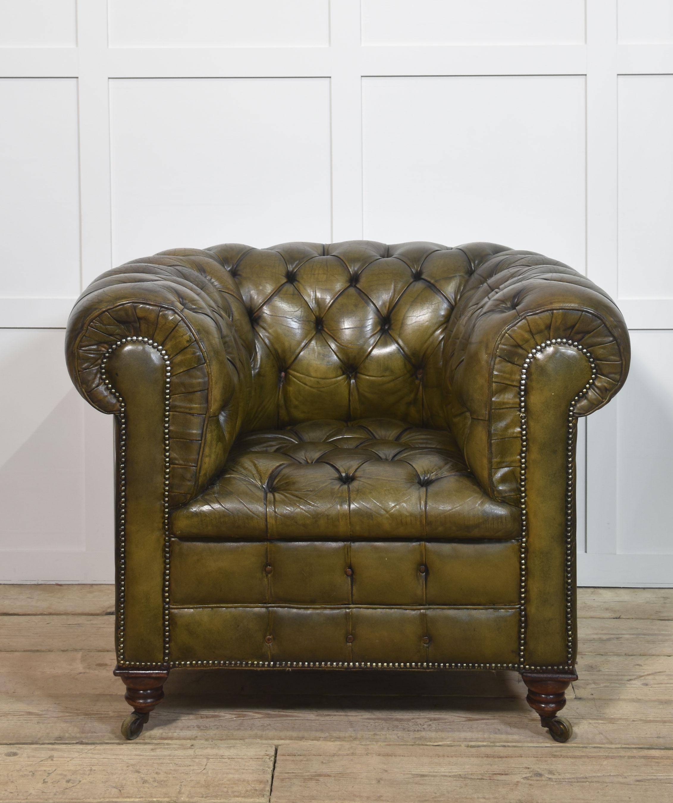 Sedia club Chesterfield in pelle in vendita 1