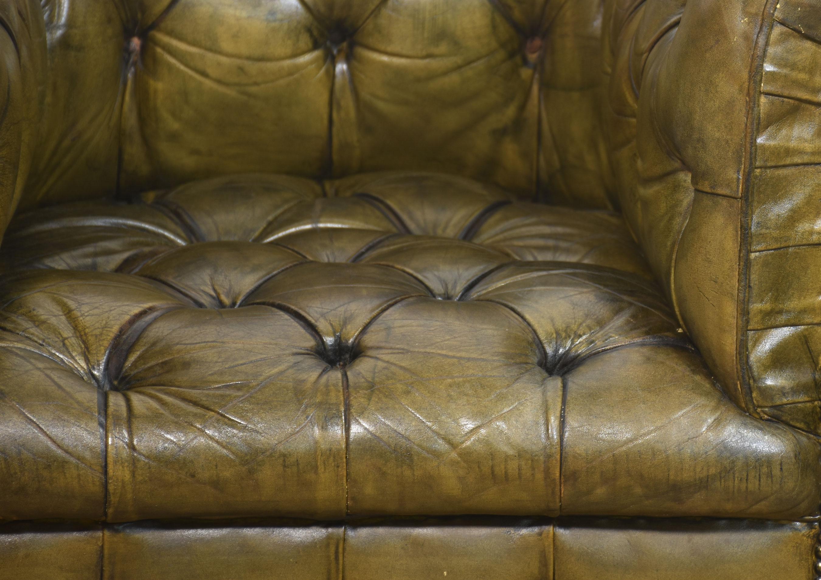 Sedia club Chesterfield in pelle in vendita 2