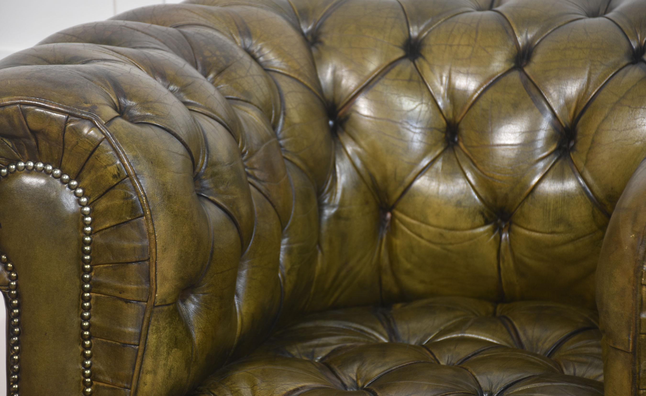Sedia club Chesterfield in pelle in vendita 3