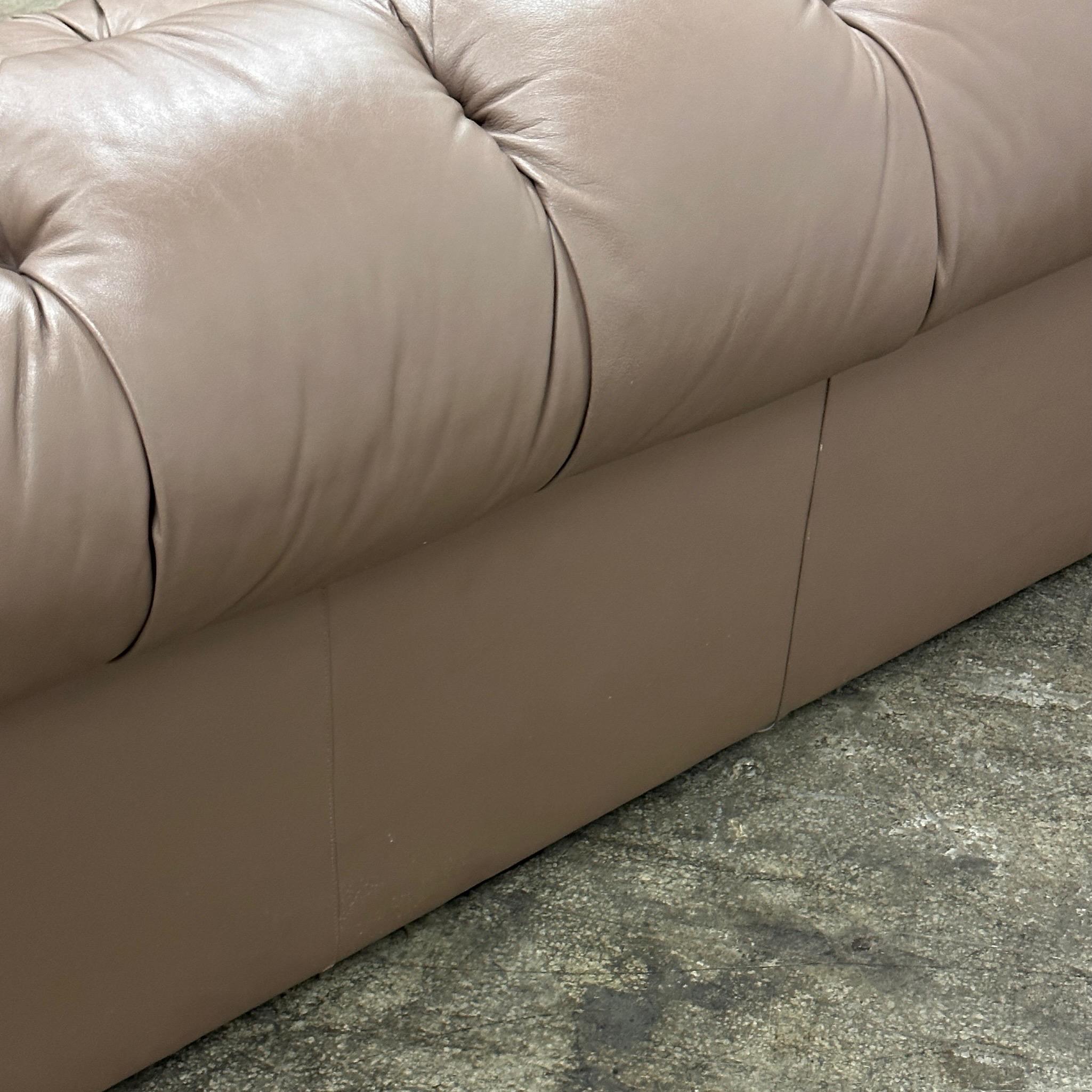 Chesterfield-Sofa aus Leder von Drexel im Angebot 2