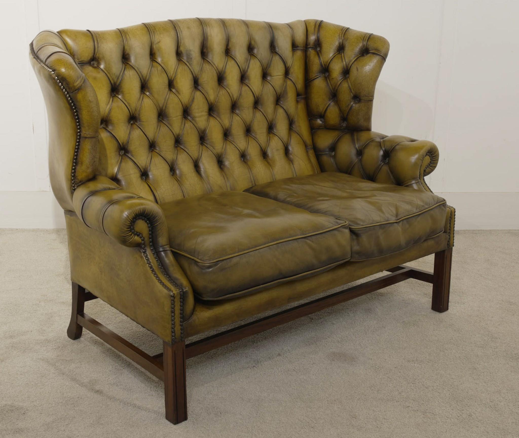 Leather Chesterfield Sofa Double Seater Settee Deep Button 5