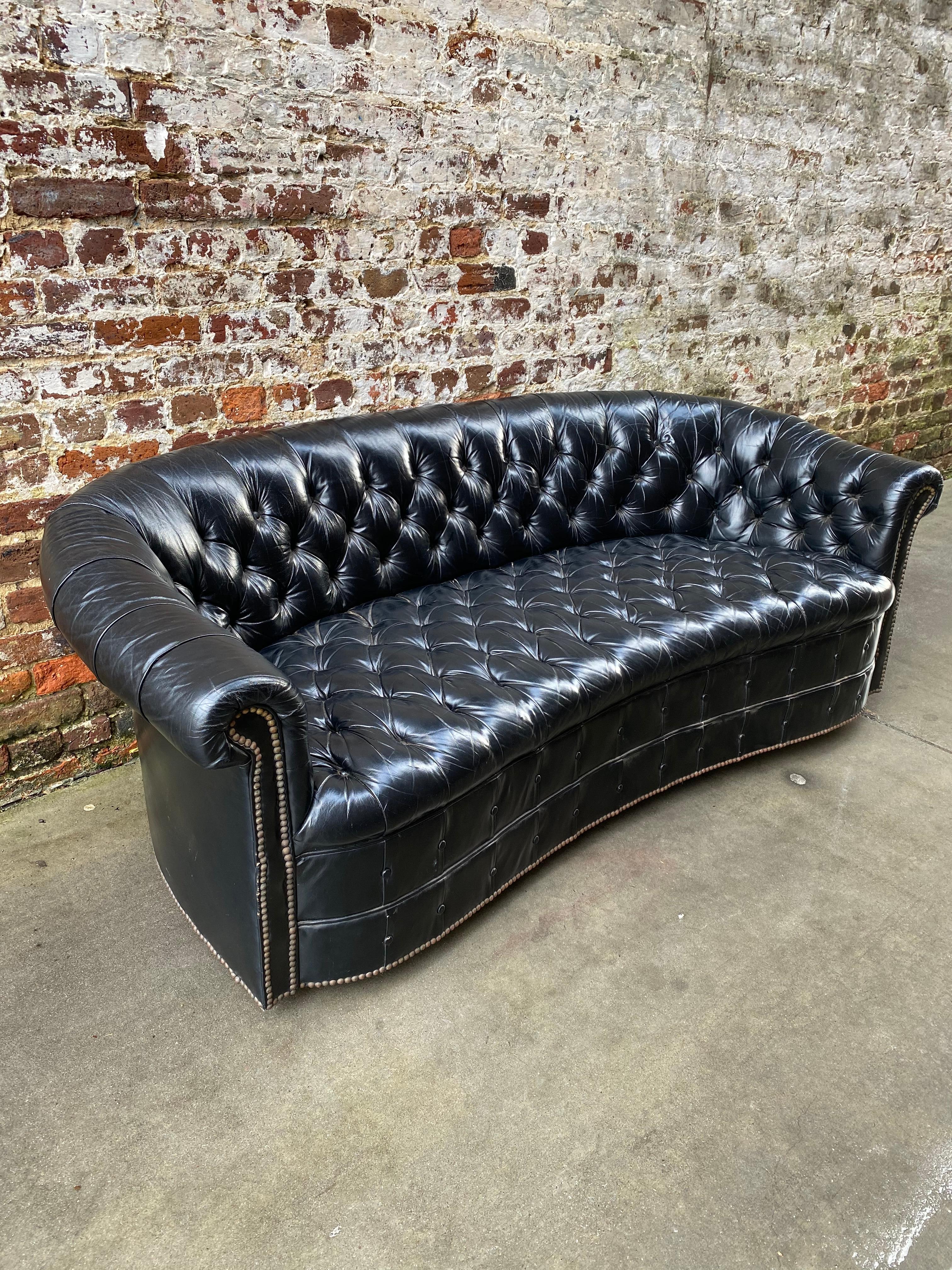 European Leather Chesterfield Sofa in Black Leather, Early 20th Century 