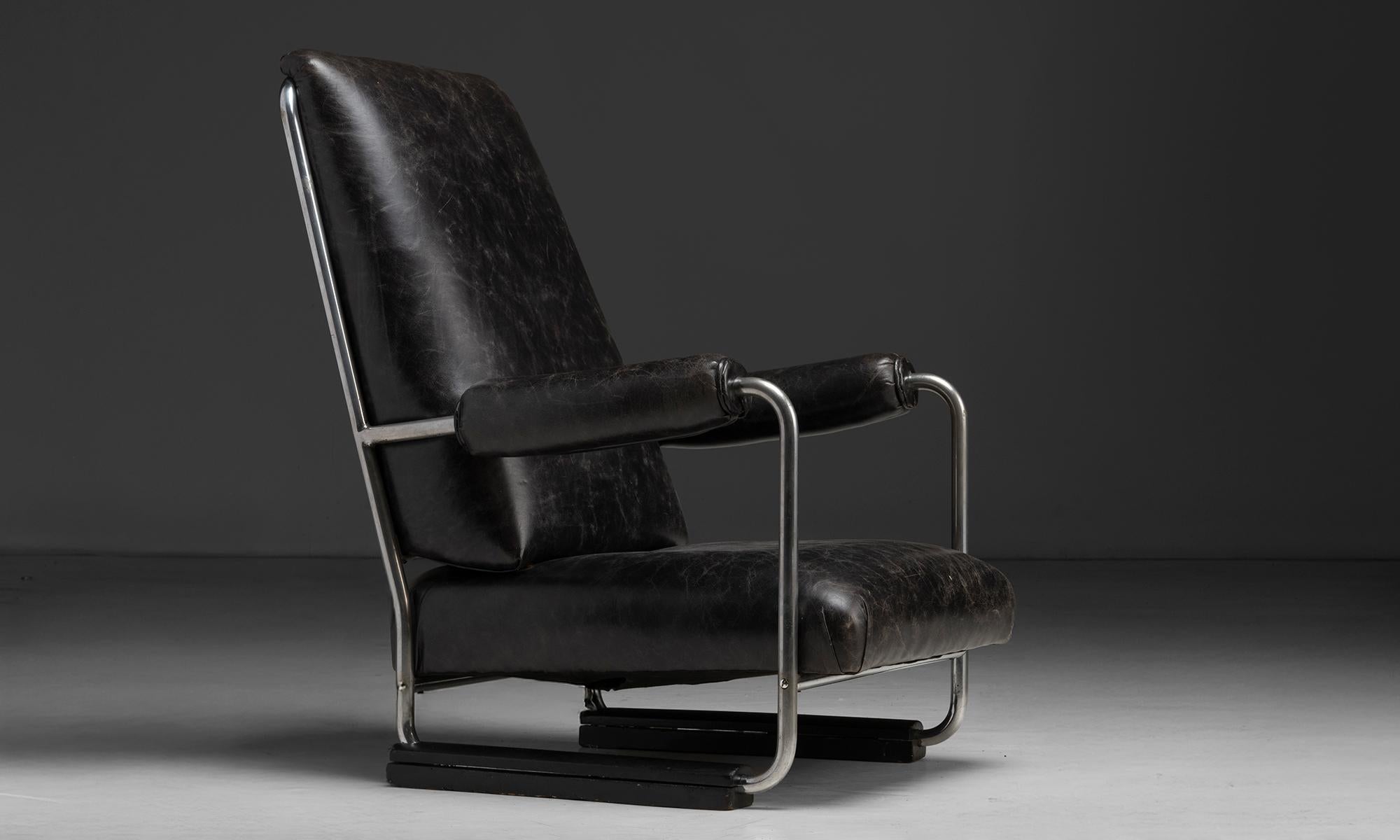 Salon en cuir et en chrome, Amérique circa 1940 Bon état - En vente à Culver City, CA