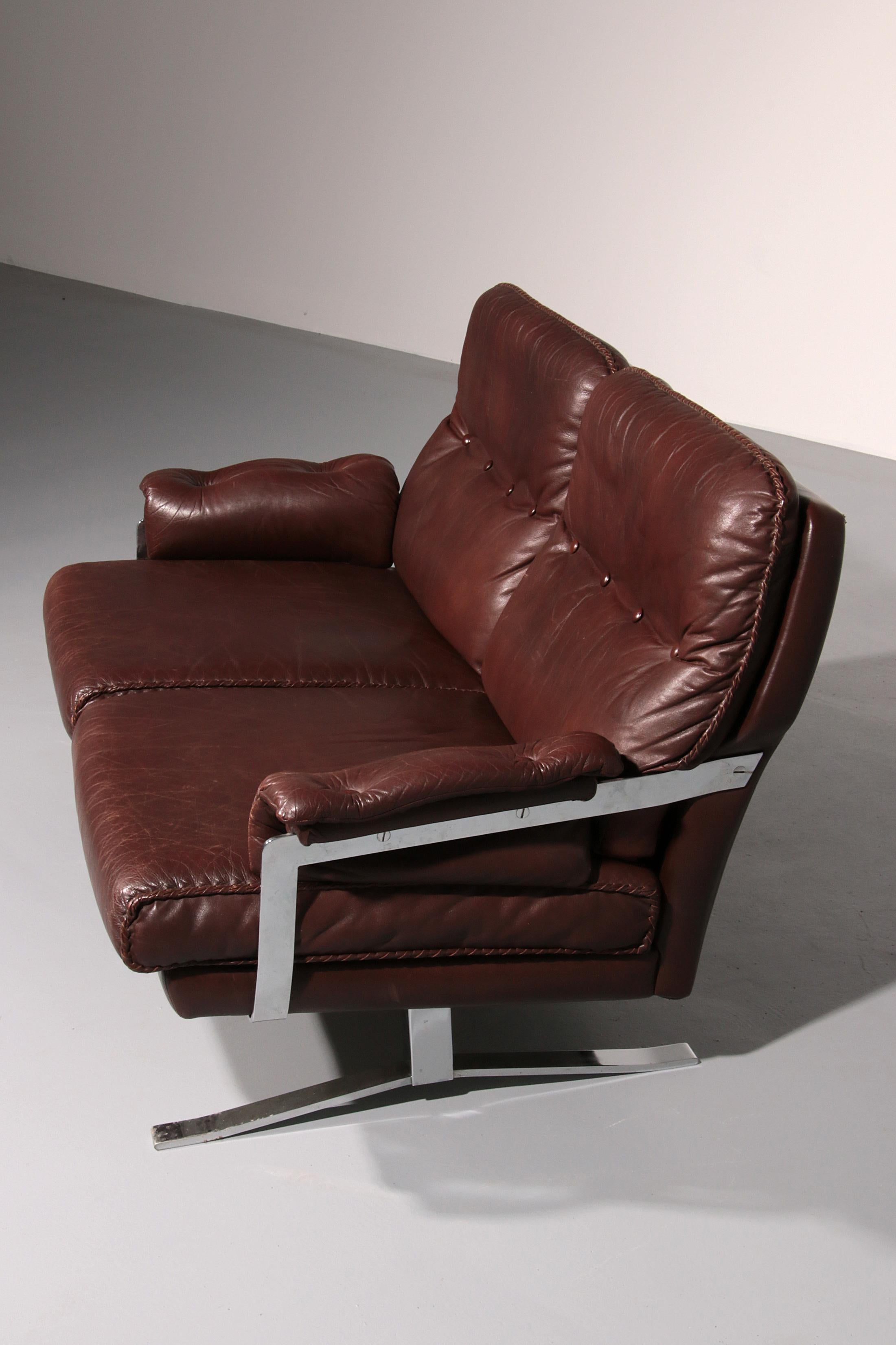 Leder & Chrom Sofa von Arne Norell Vintage 1960er Jahre (Schwedisch) im Angebot