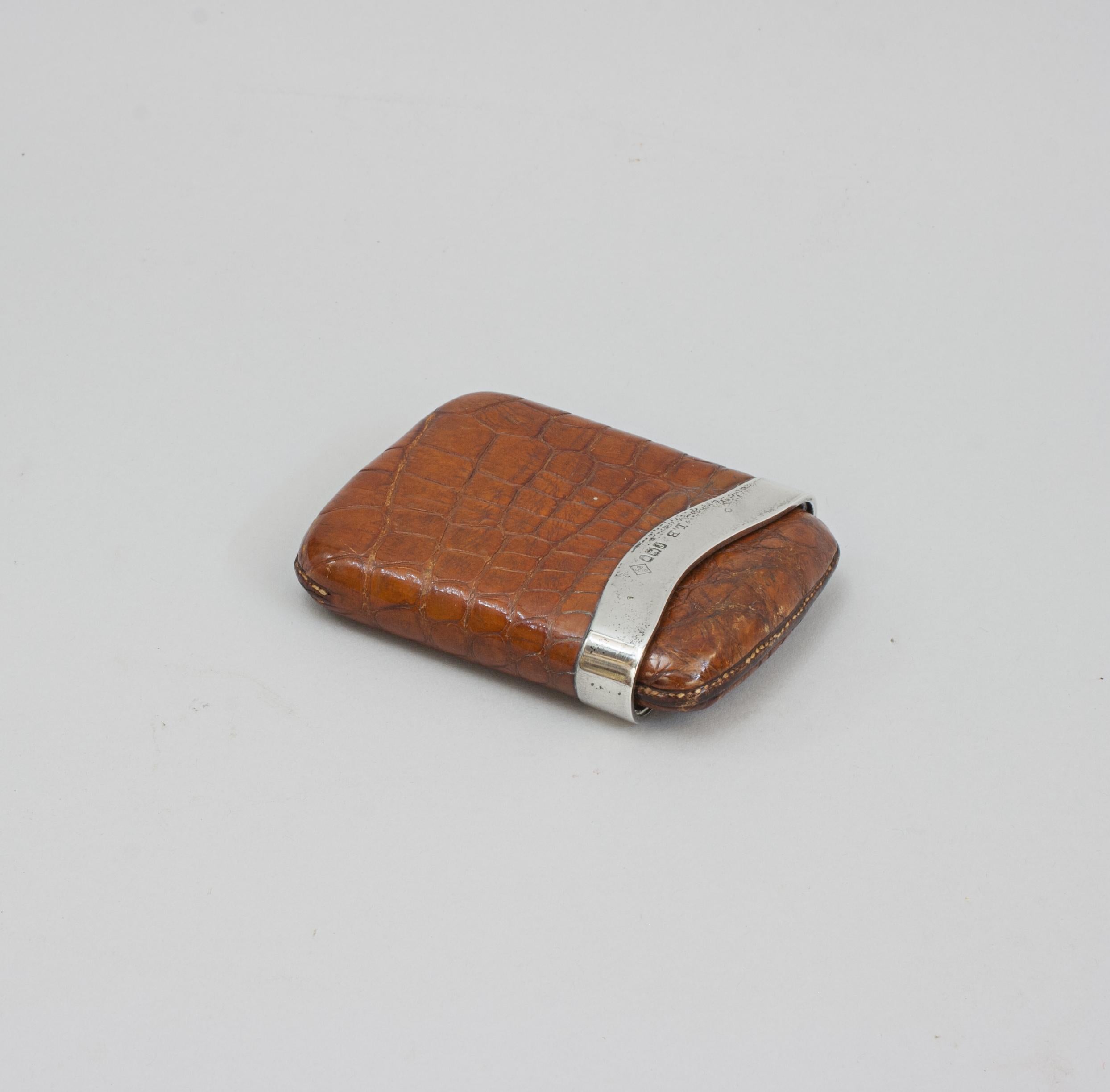 Leather Cigar Case With Silver Mount For Sale 4