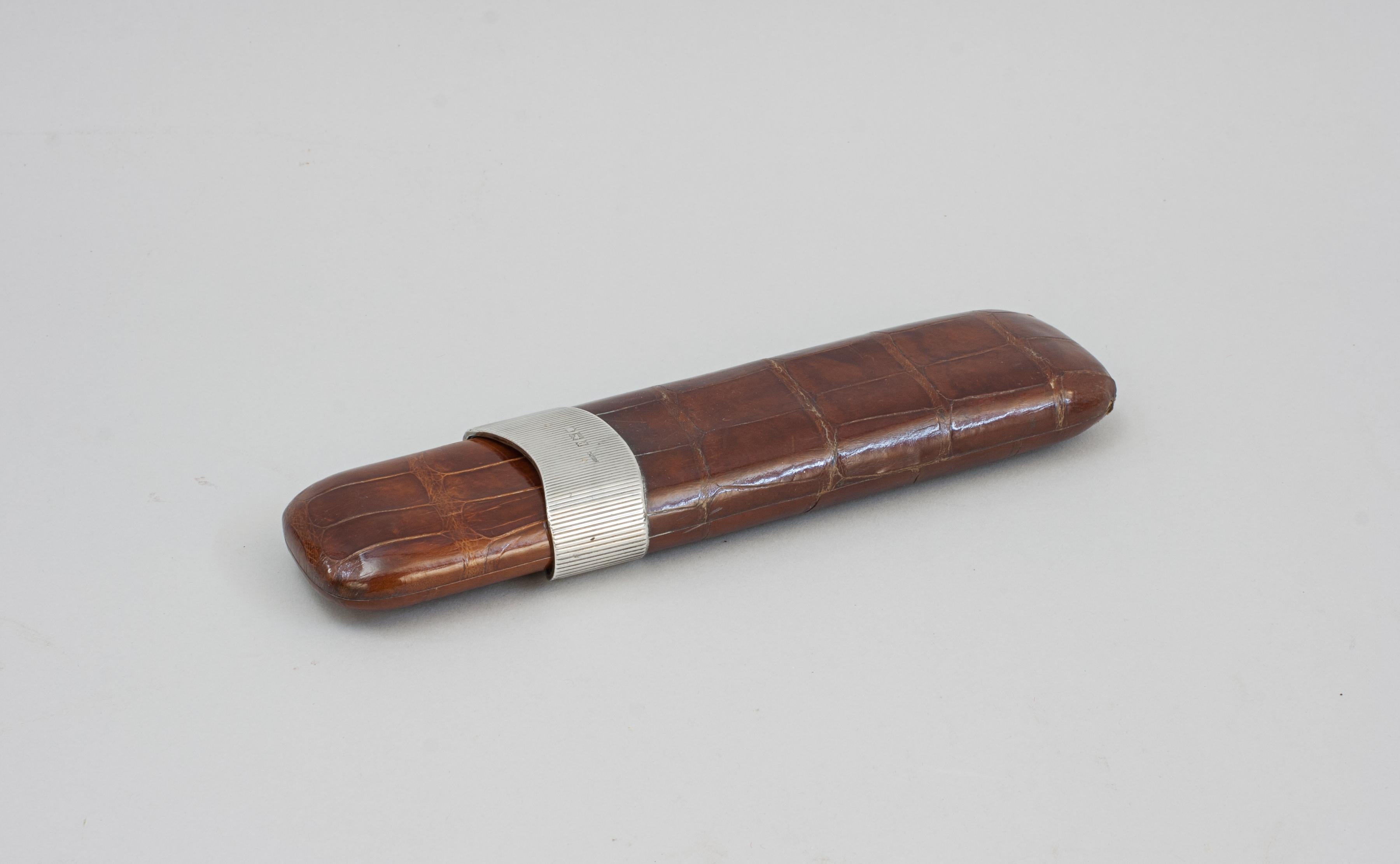 Leather Cigar Case With Silver Mounts For Sale 5
