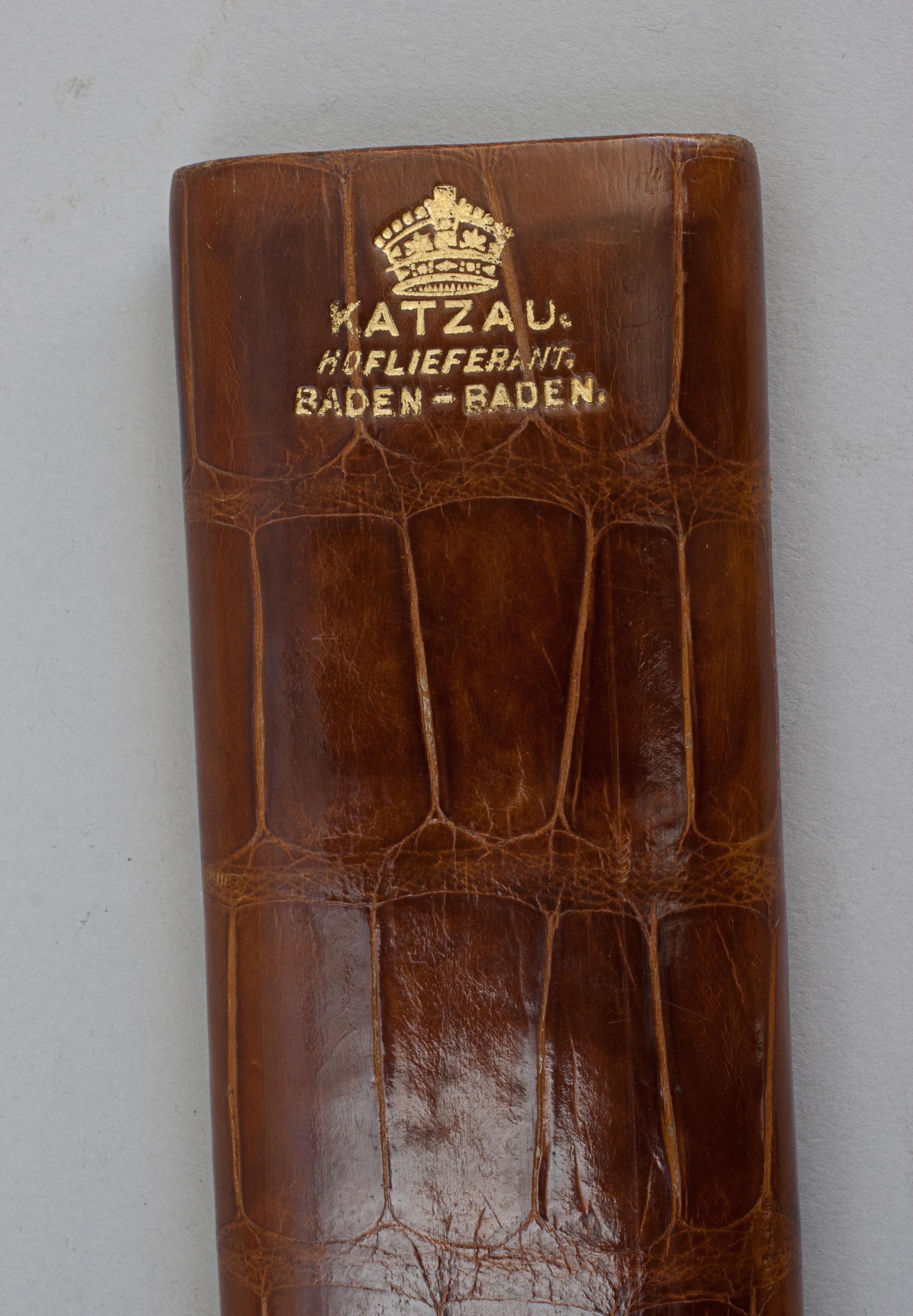 Leather Cigar Case With Silver Mounts For Sale 4