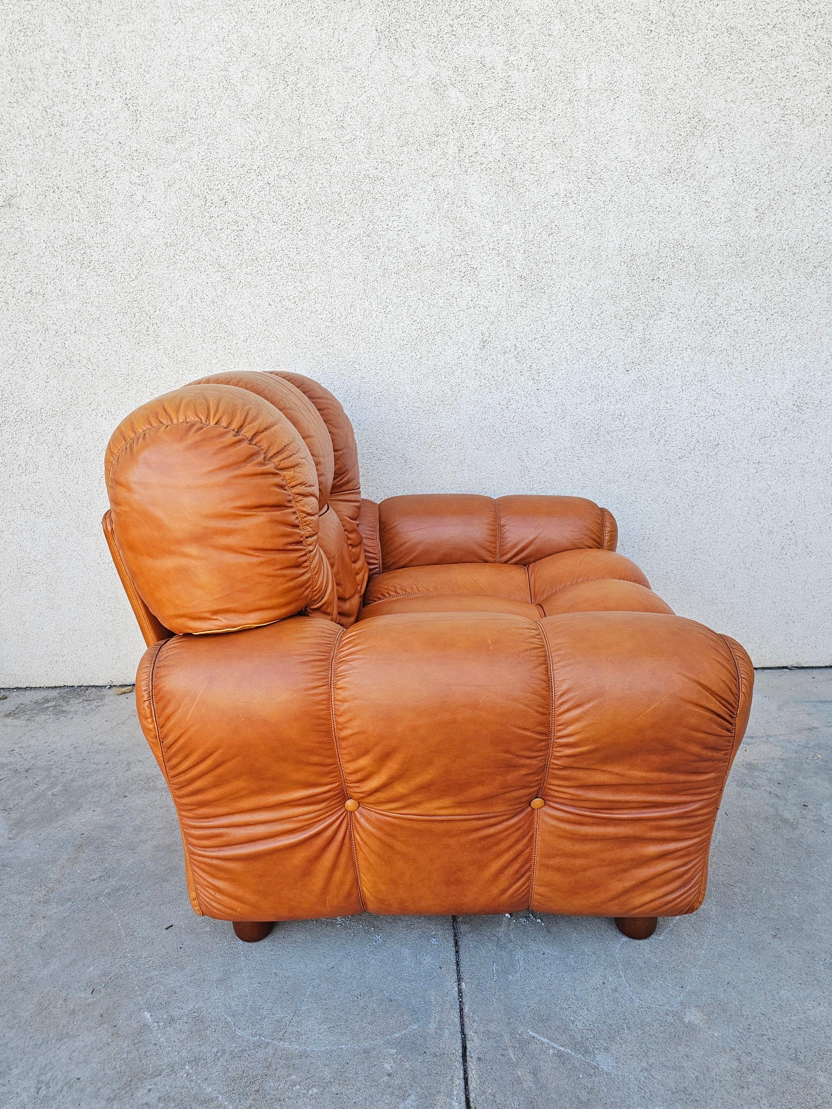 1 of 4 Leather Club Chairs done in cognac leather, Italy 1970s For Sale 6