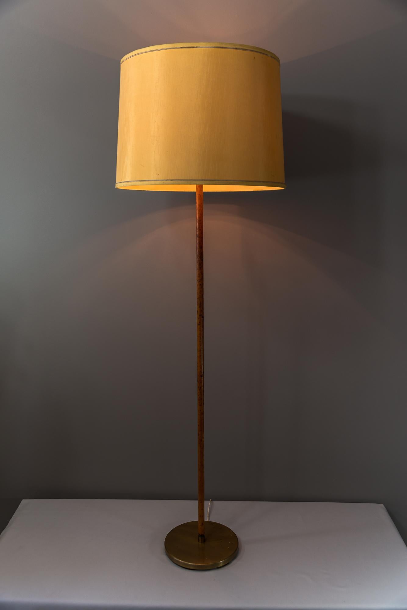 Leather Covered Brass Telescope Floor Lamps by J.T. Kalmar, Austria
The yellow one is the original shade it is not in perfect condition, but we have also a new shade. (See the last four photos).
Measures: Expandable from 154 cm up to 180 cm
4