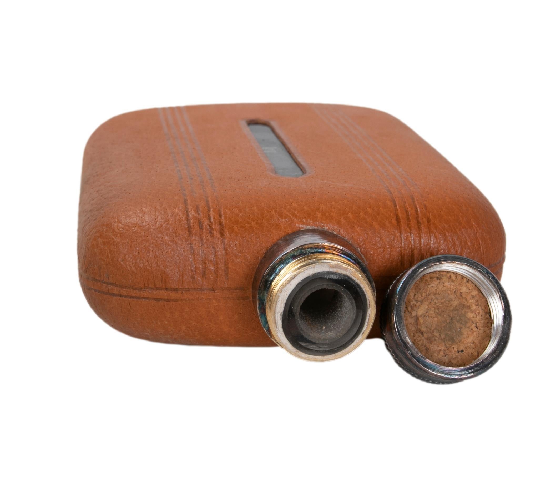 Leather-Covered Crystal Whisky Flask with Silver Lid and Case 3