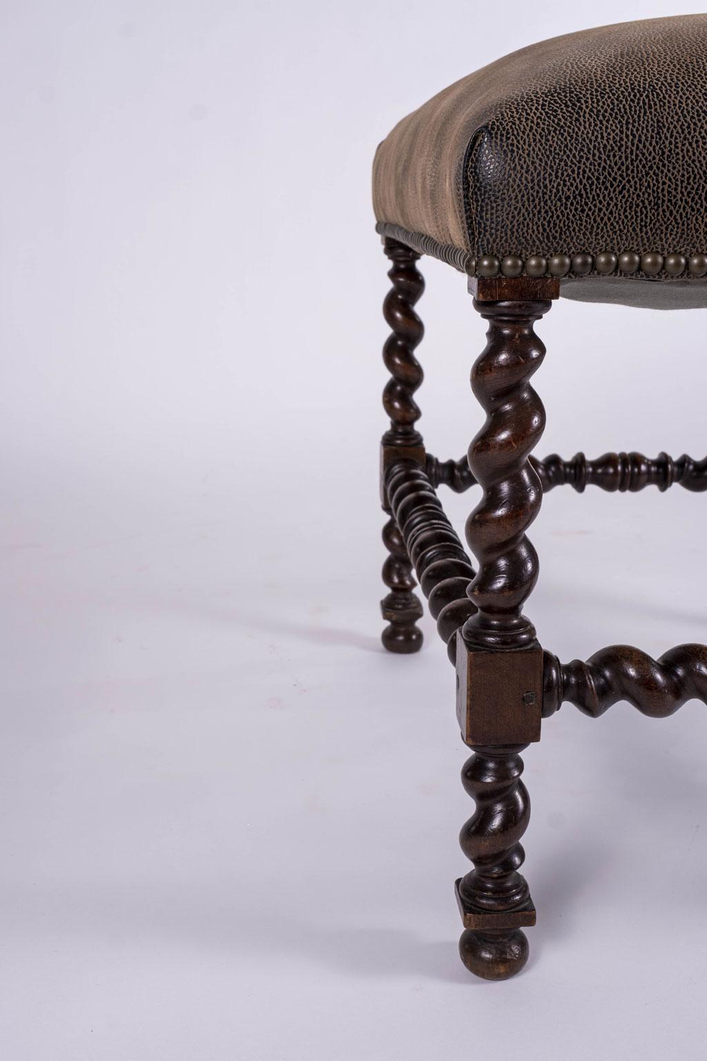 Leather-Covered Louis XIII Walnut Stool In Good Condition In Houston, TX