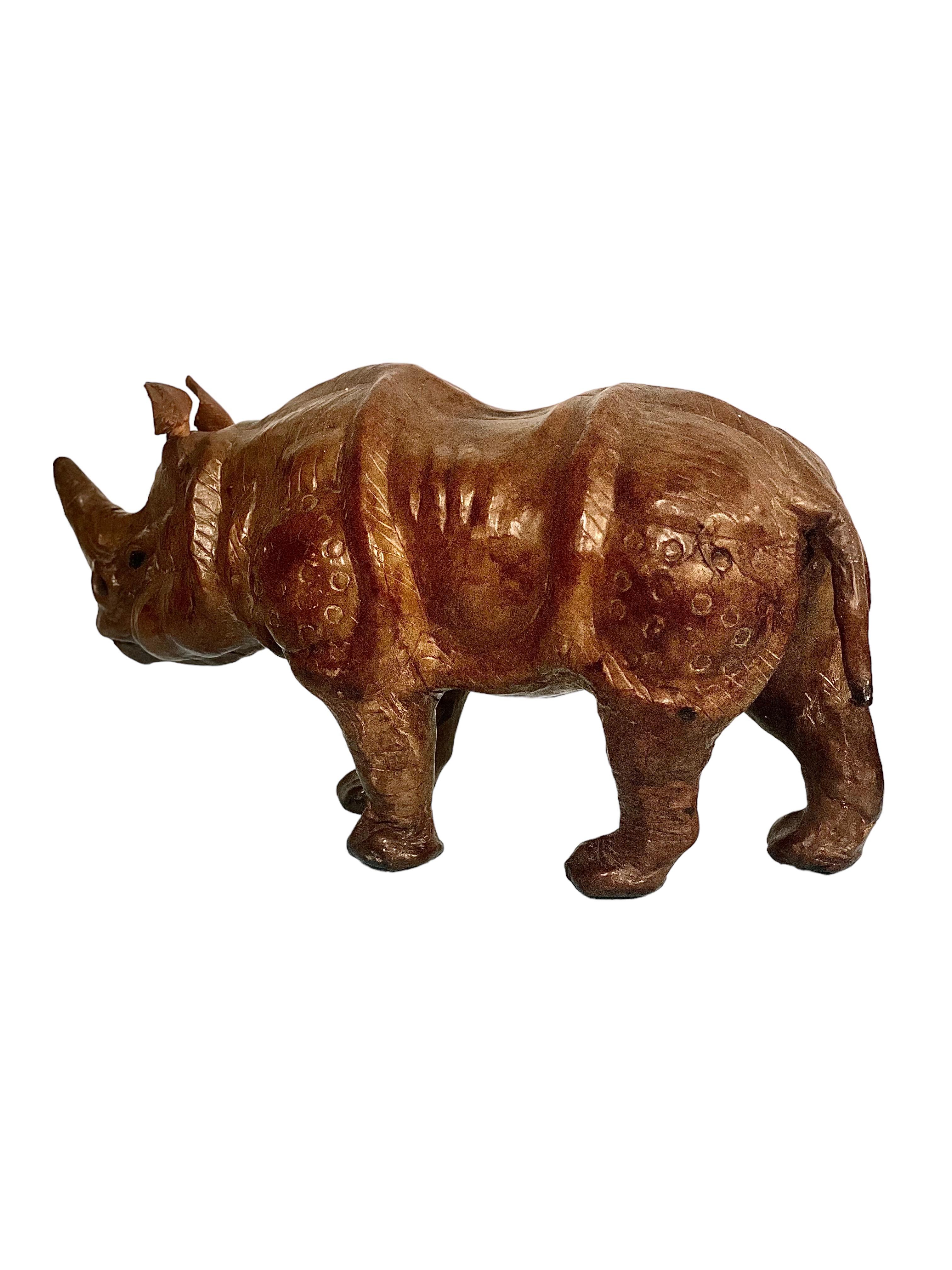 Vintage Leather Covered Rhinoceros Sculpture In Good Condition For Sale In LA CIOTAT, FR