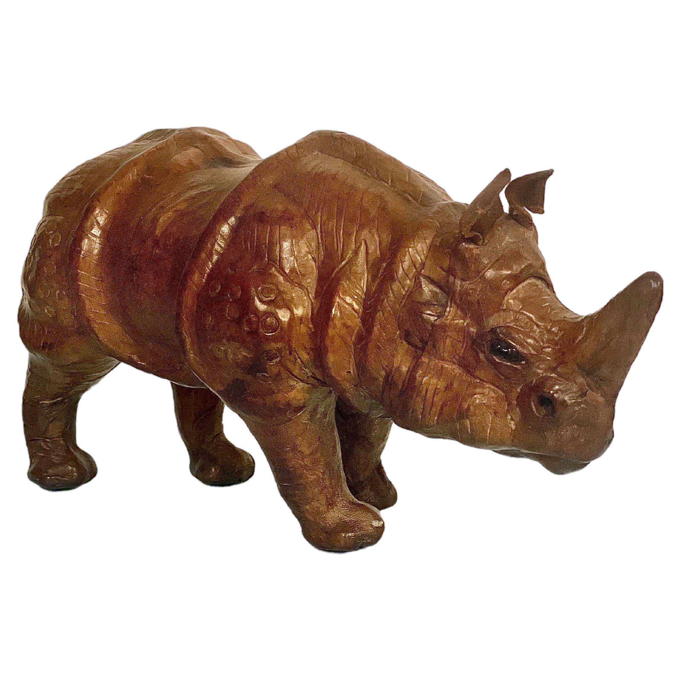 Sculpture Rhinoceros vintage recouverte de cuir