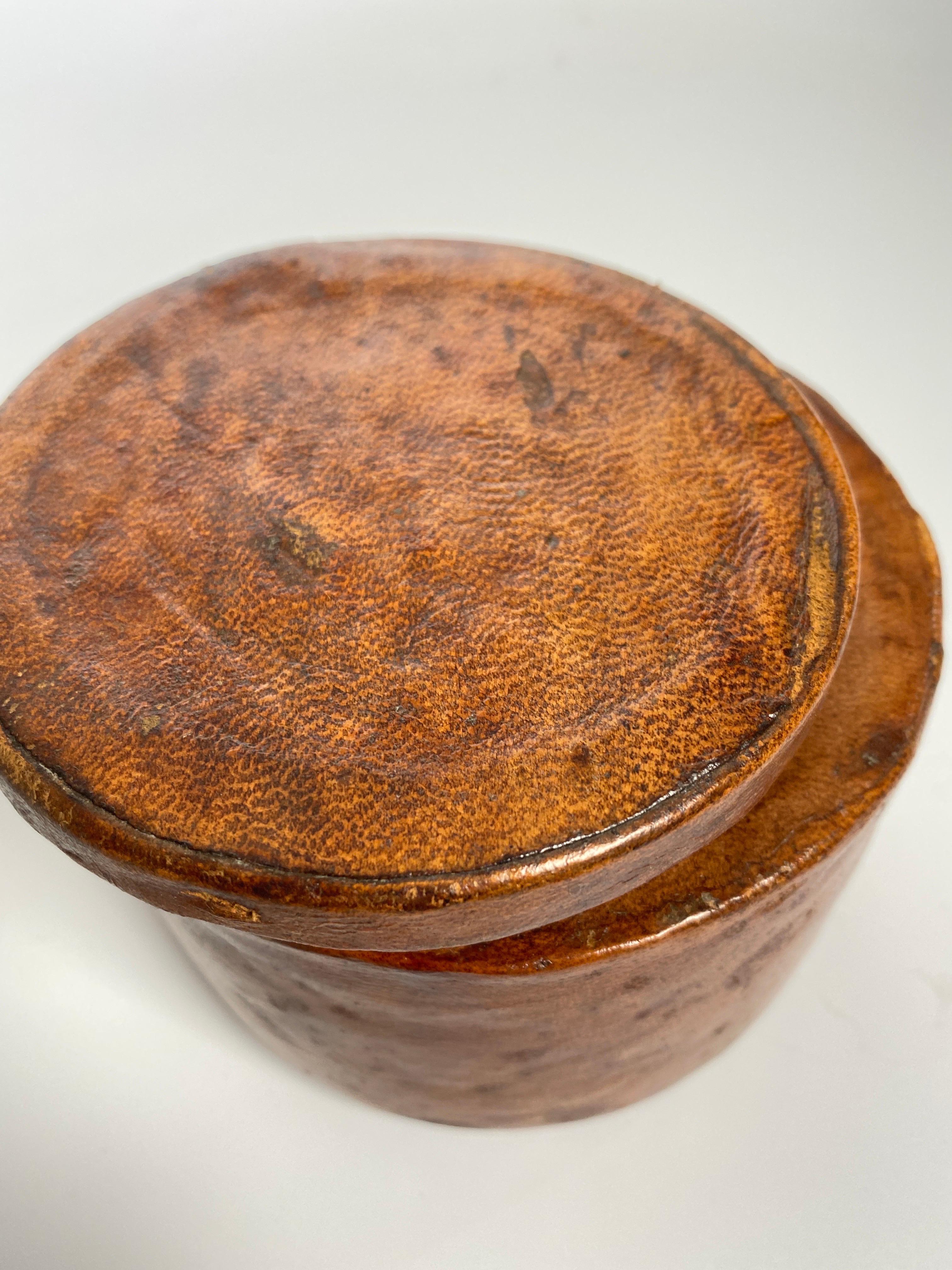 Leather Covered Tobacco Box, or Box, in Ceramic and Wood Brown, France 1940 In Good Condition For Sale In Auribeau sur Siagne, FR