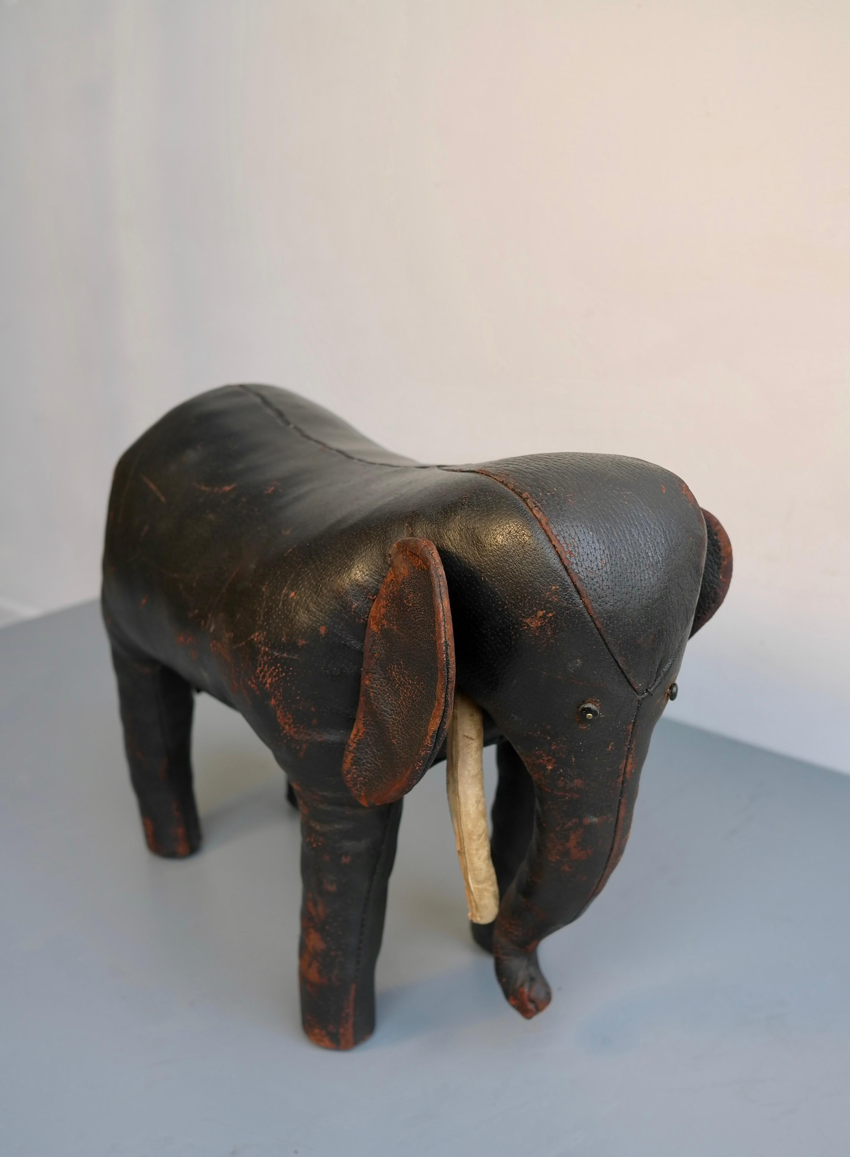 Mid-Century Modern Leather Dark Brown Elephant by Dimitro Omersa for Abercrombie & Fitch, UK, 1960s For Sale